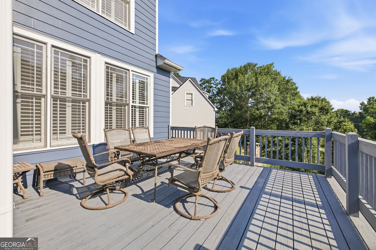 7327 Rocking Chair Lane