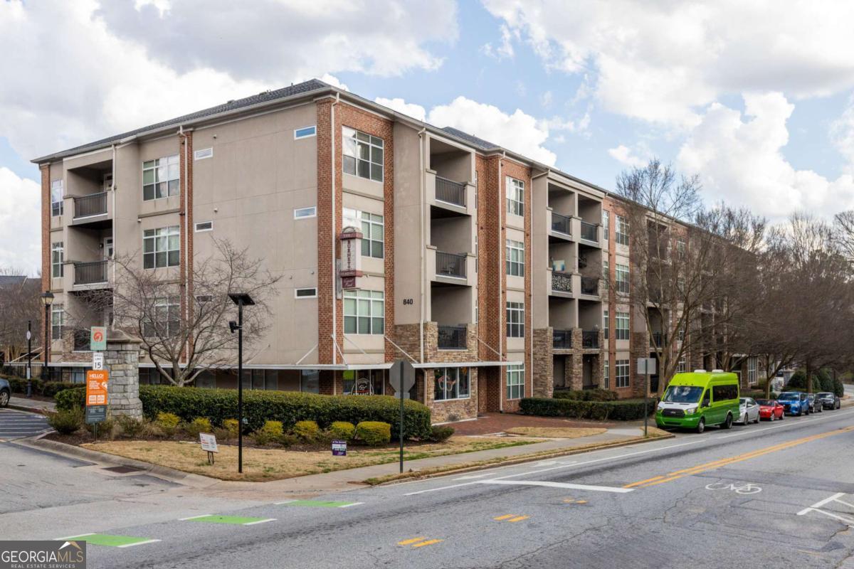 840 United Avenue SE # 415