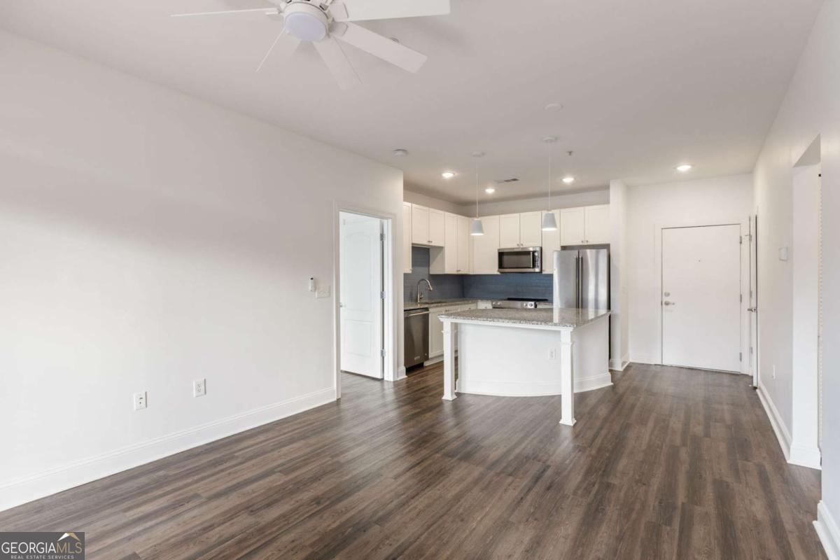 840 United Avenue SE # 415