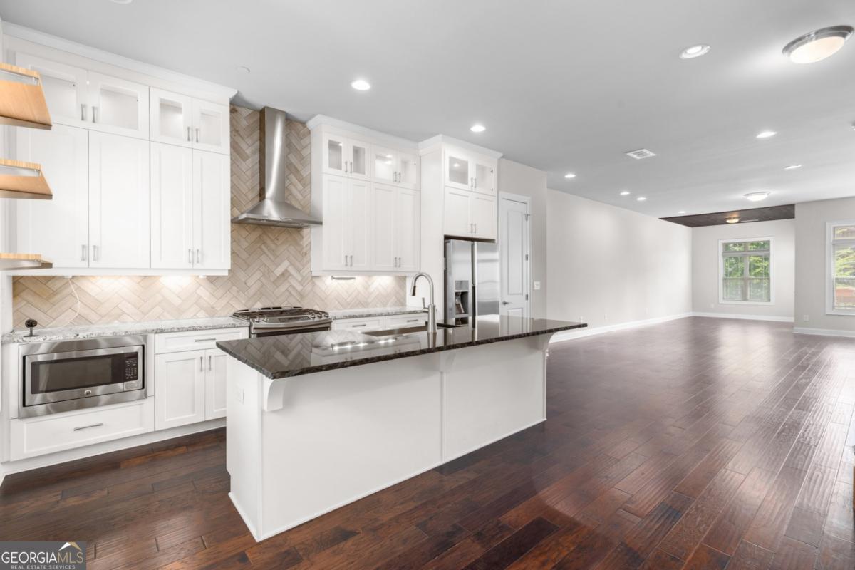 4147 Township Parkway