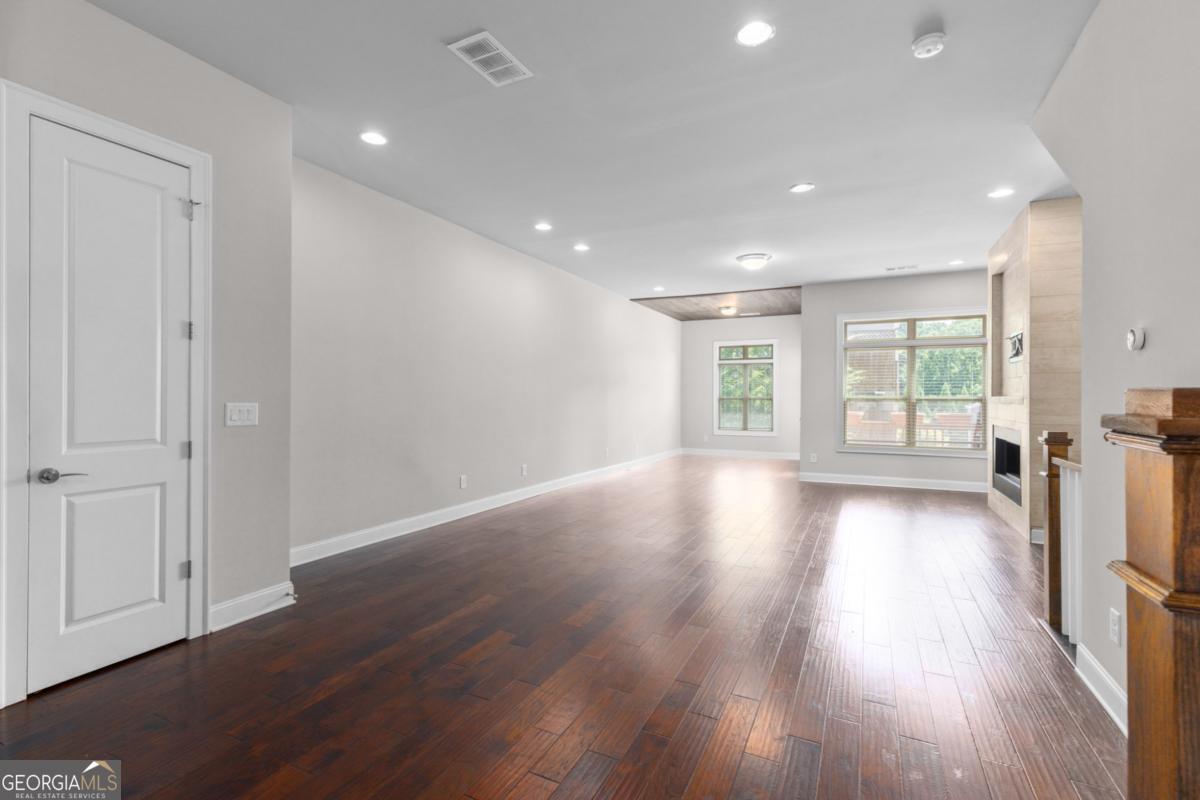 4147 Township Parkway