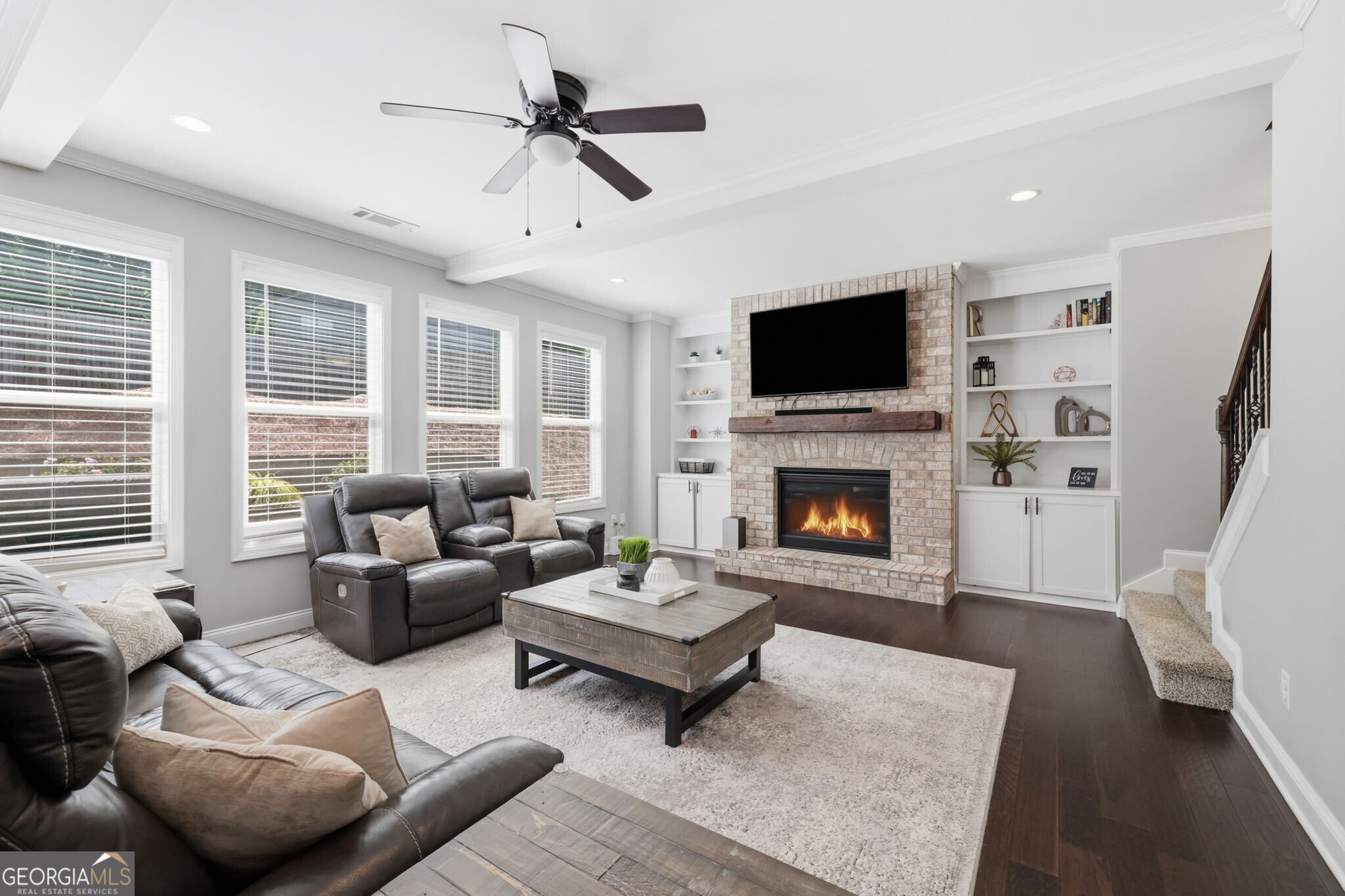 2085 Sparrowhawk Court