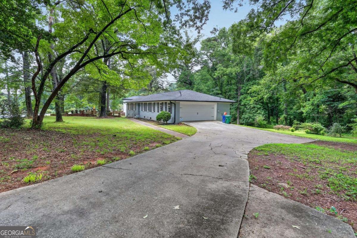 2495 Whites Mill Road