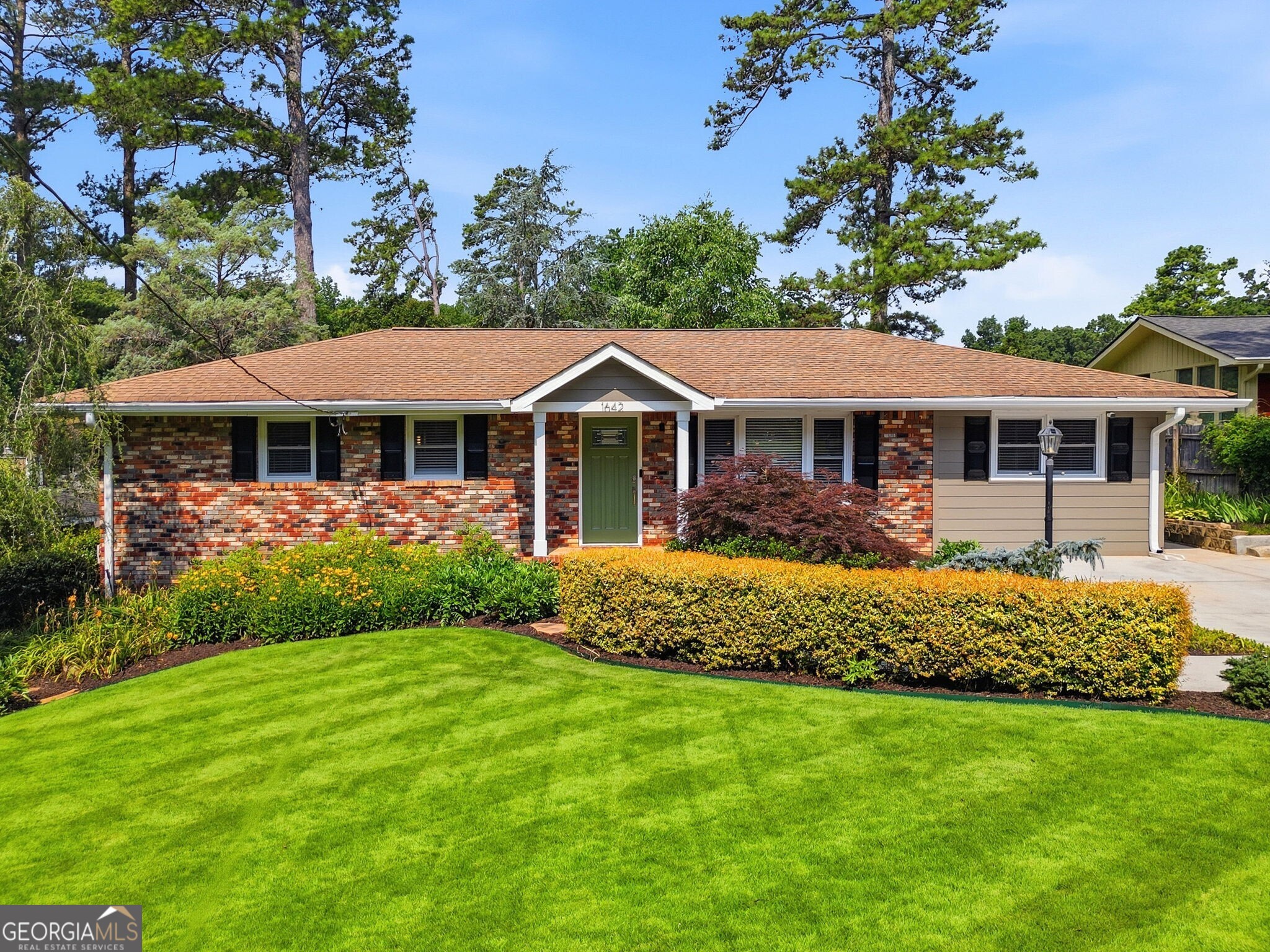 1642 Moncrief Circle