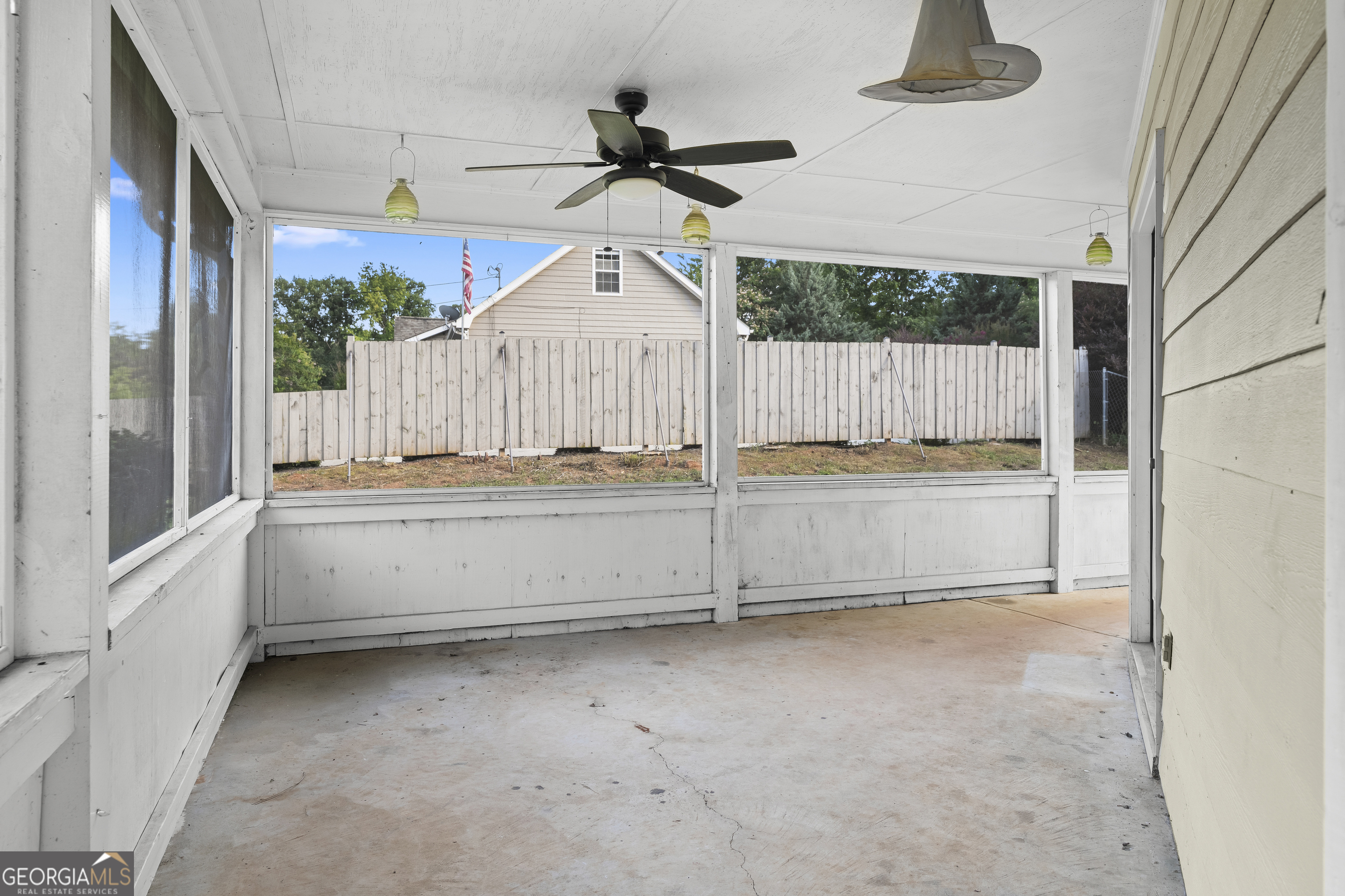 165 Lakefront Drive