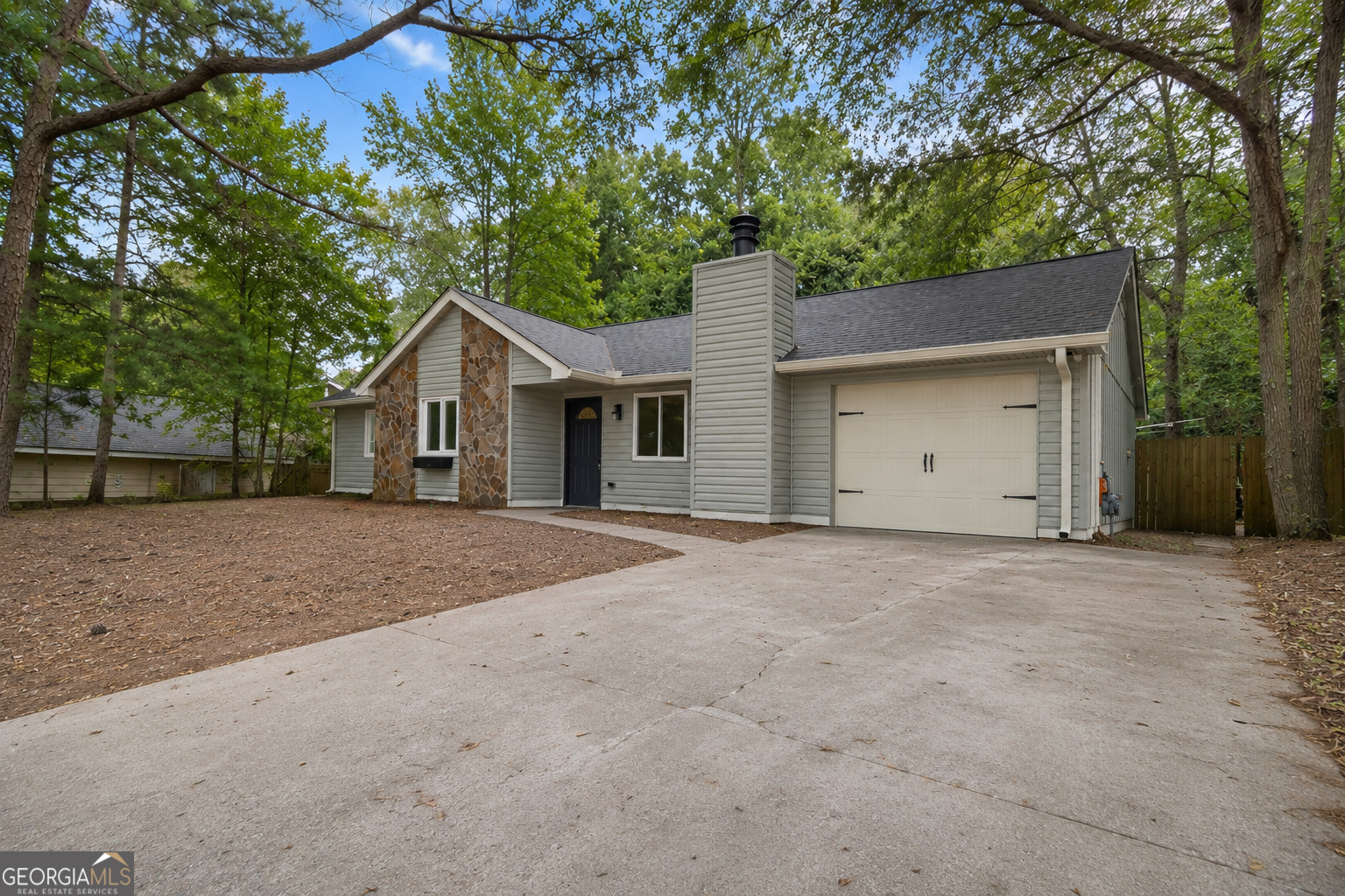 1252 Sherwood Drive