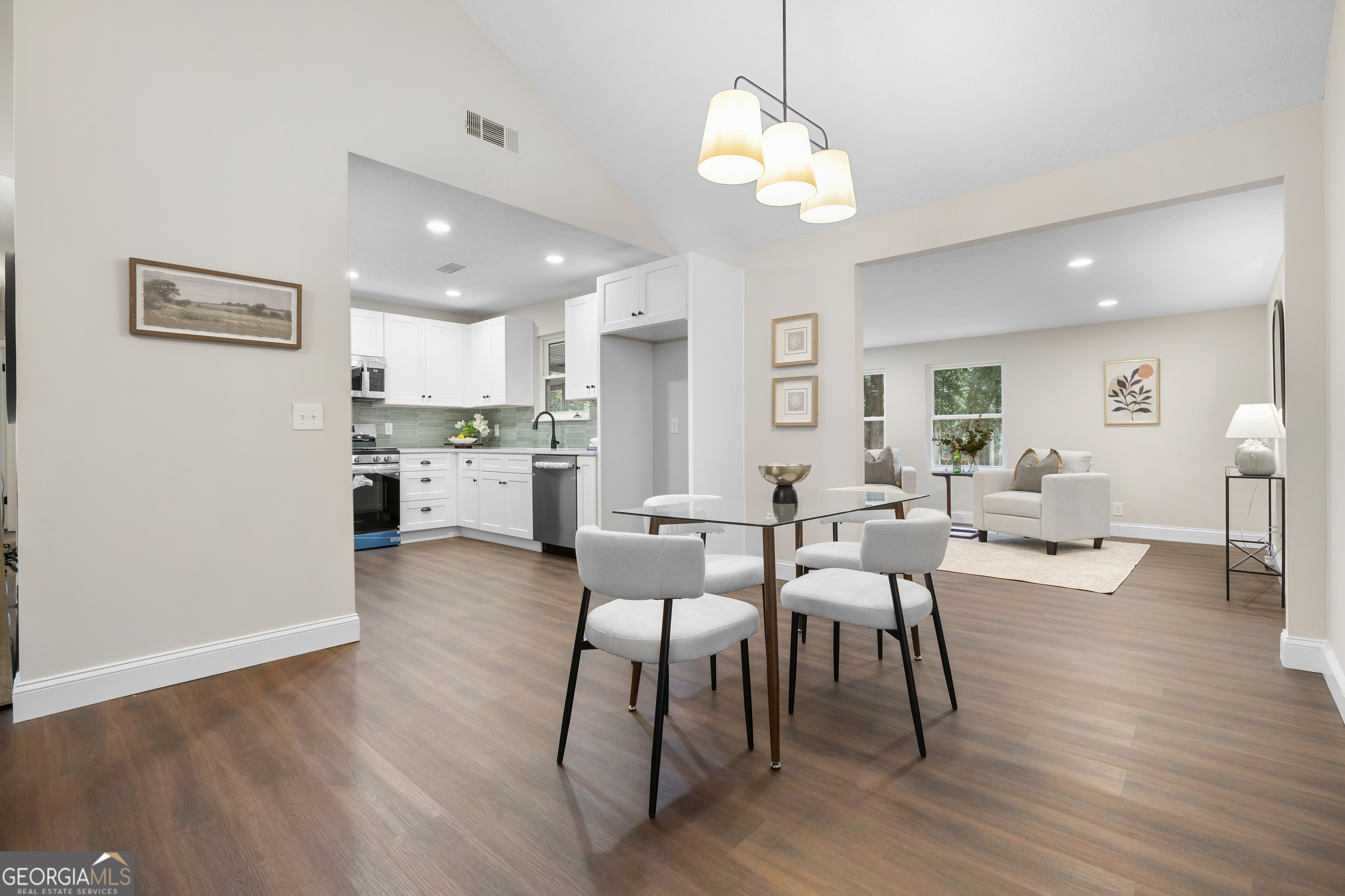 1252 Sherwood Drive