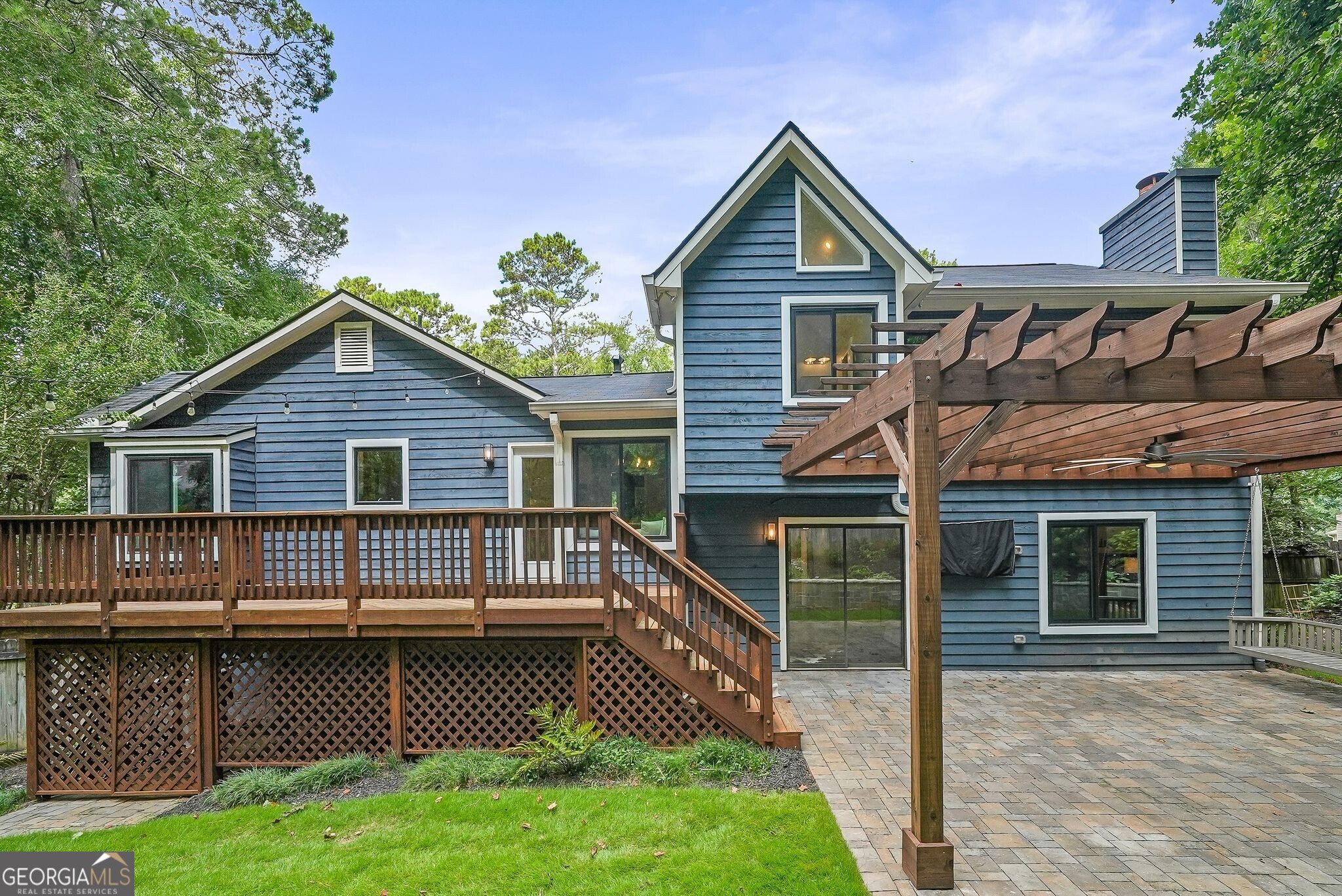 465 Roswell Hills Place