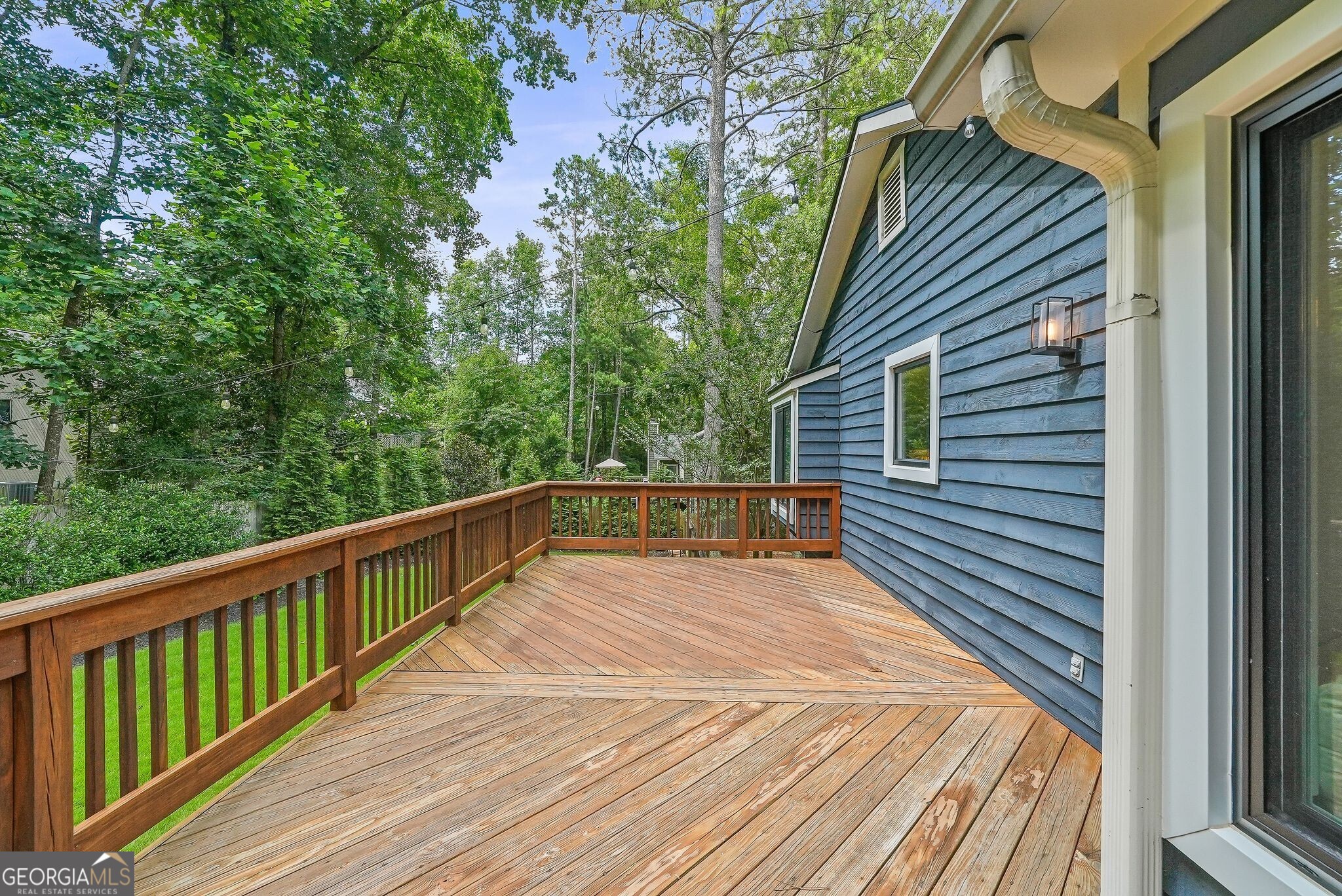 465 Roswell Hills Place