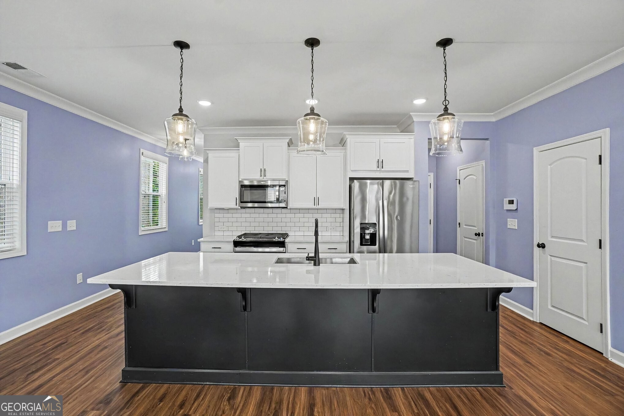 3723 Silvery Way