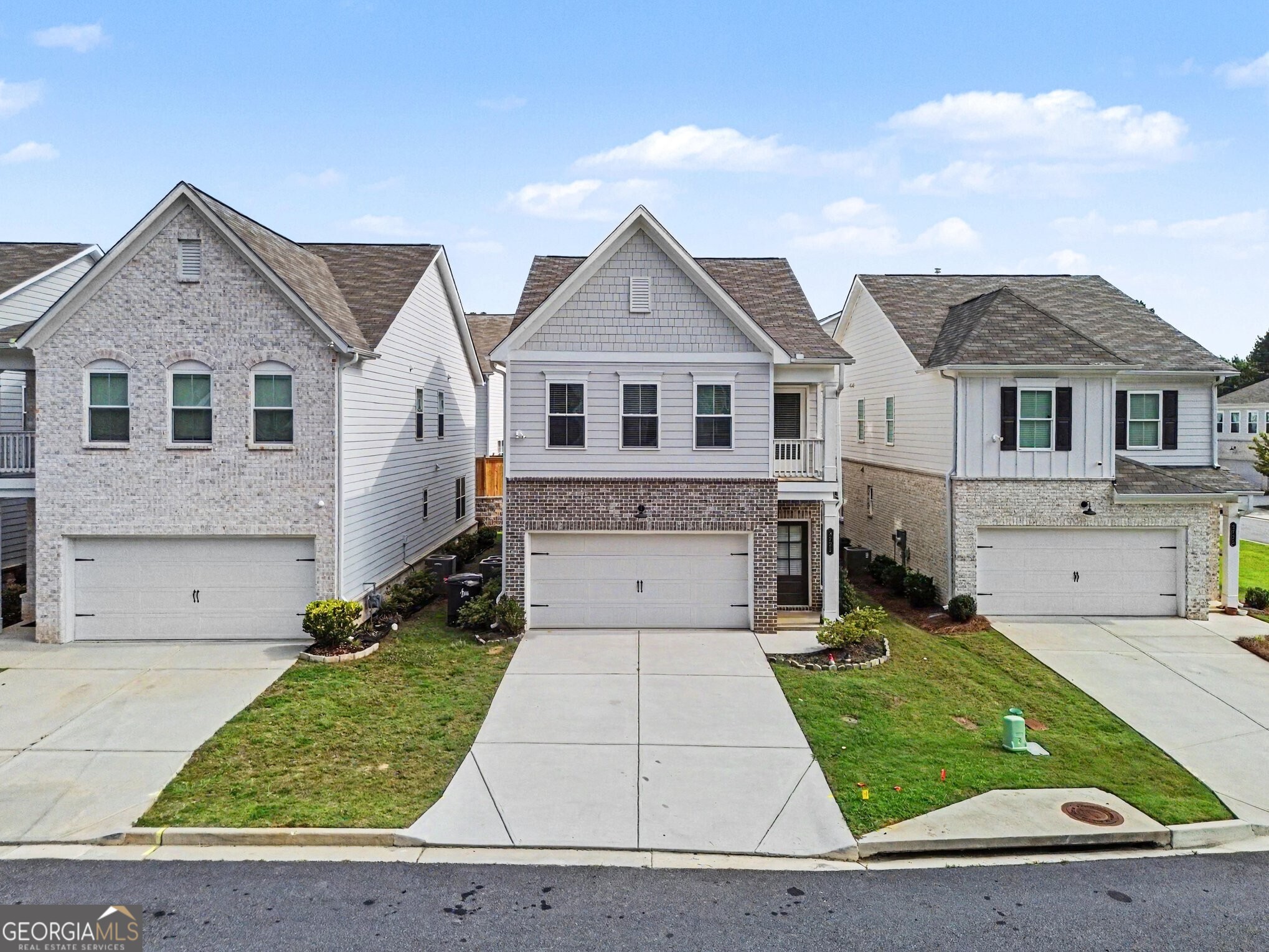 3723 Silvery Way