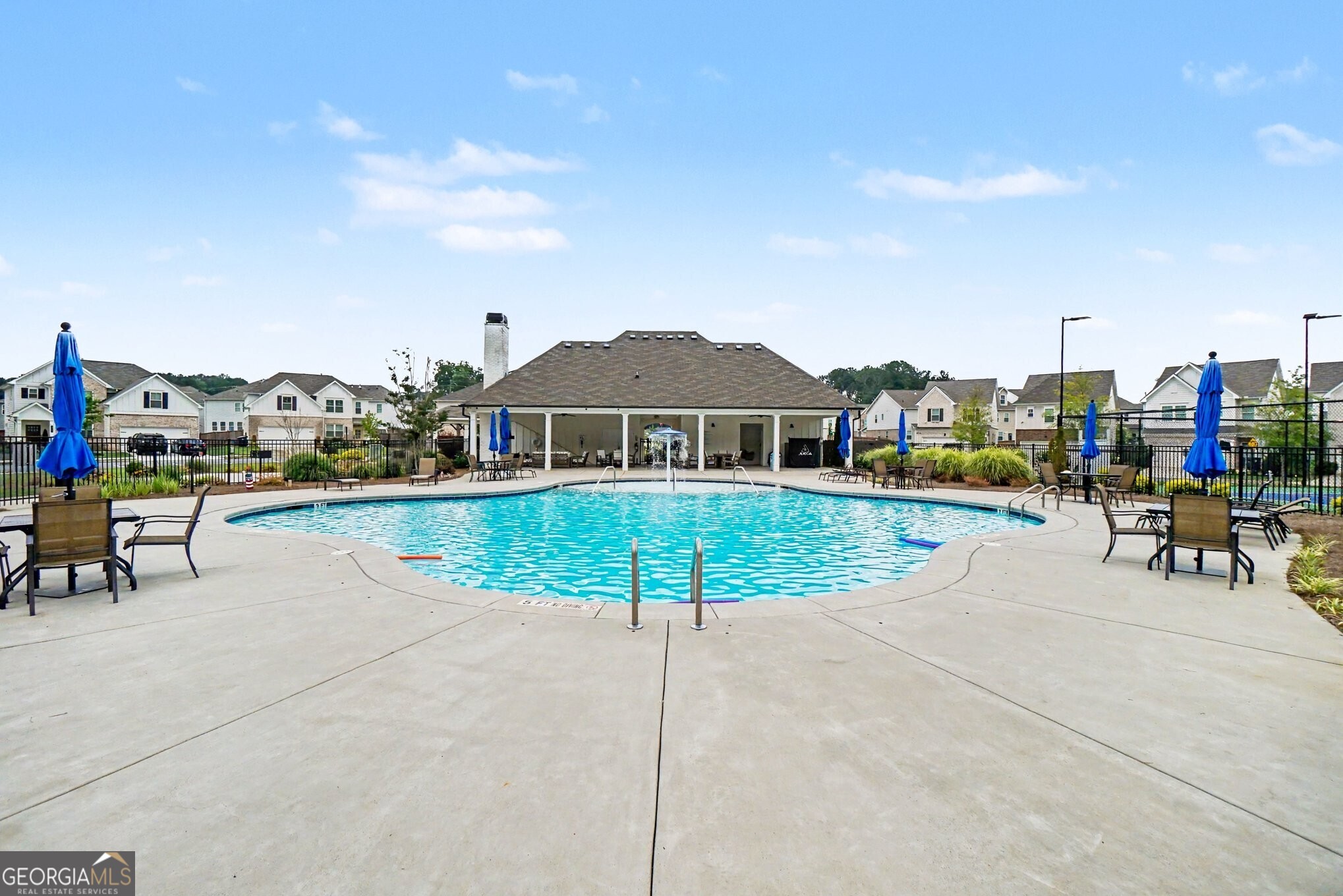 3723 Silvery Way