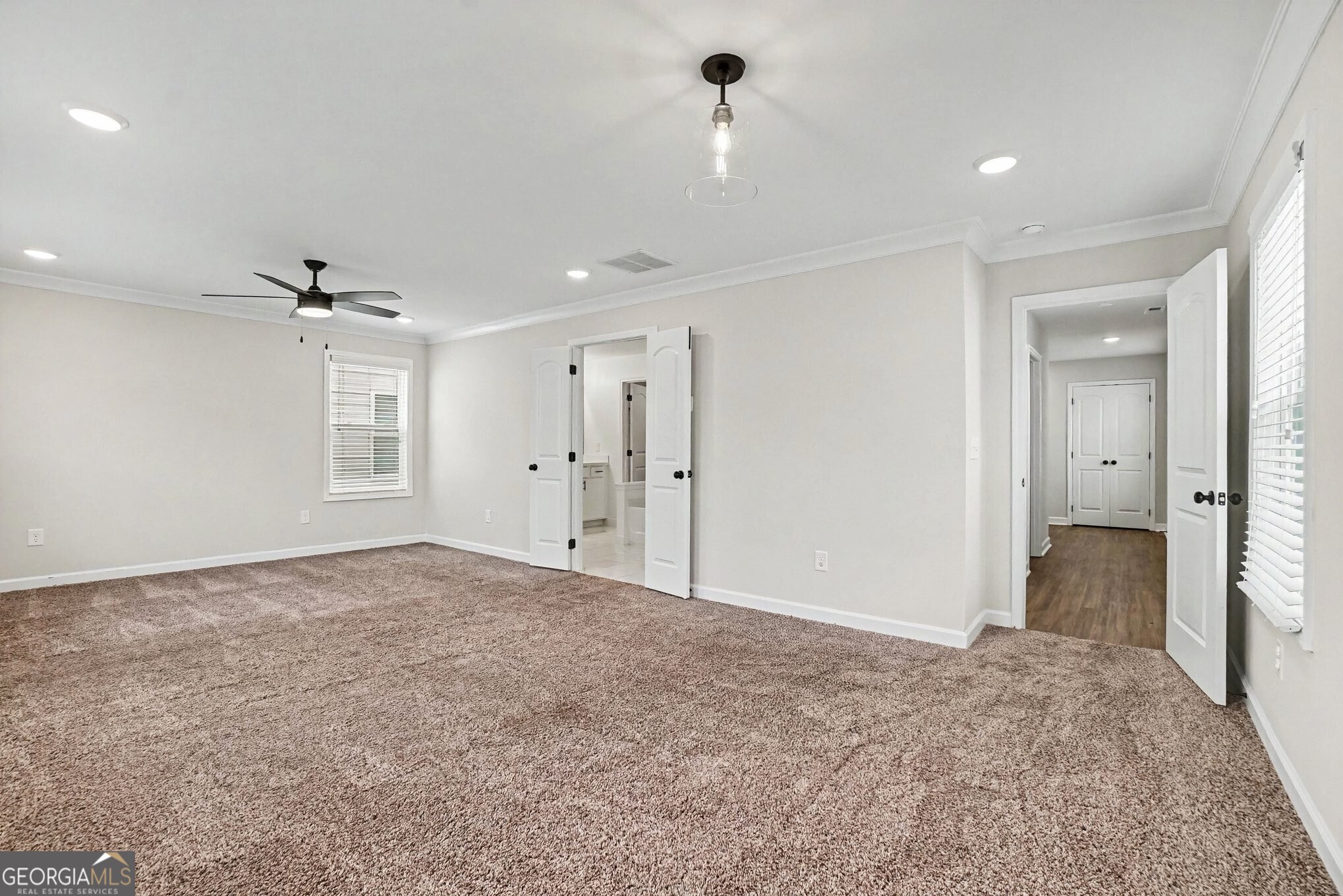 3723 Silvery Way