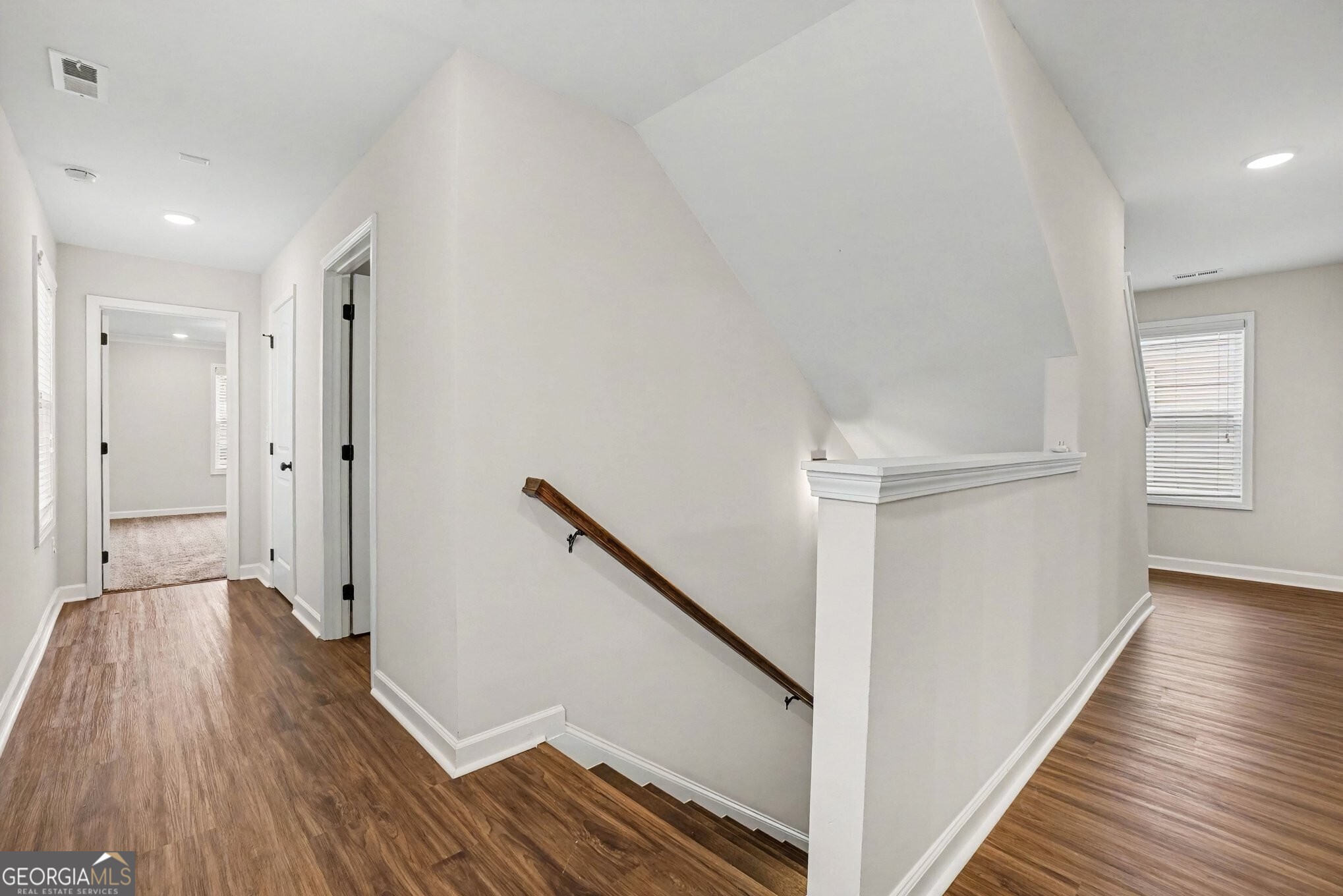 3723 Silvery Way