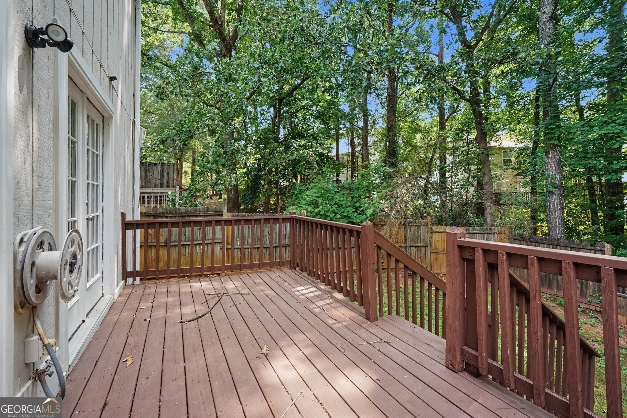 2058 Charter Lane