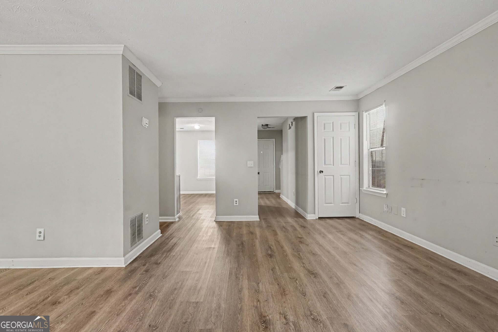 2058 Charter Lane