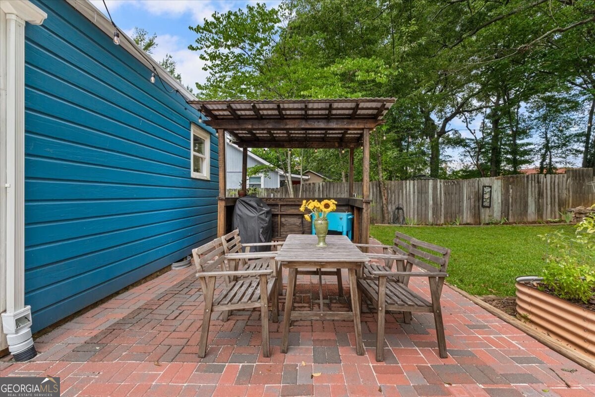 935 Deckner Avenue SW