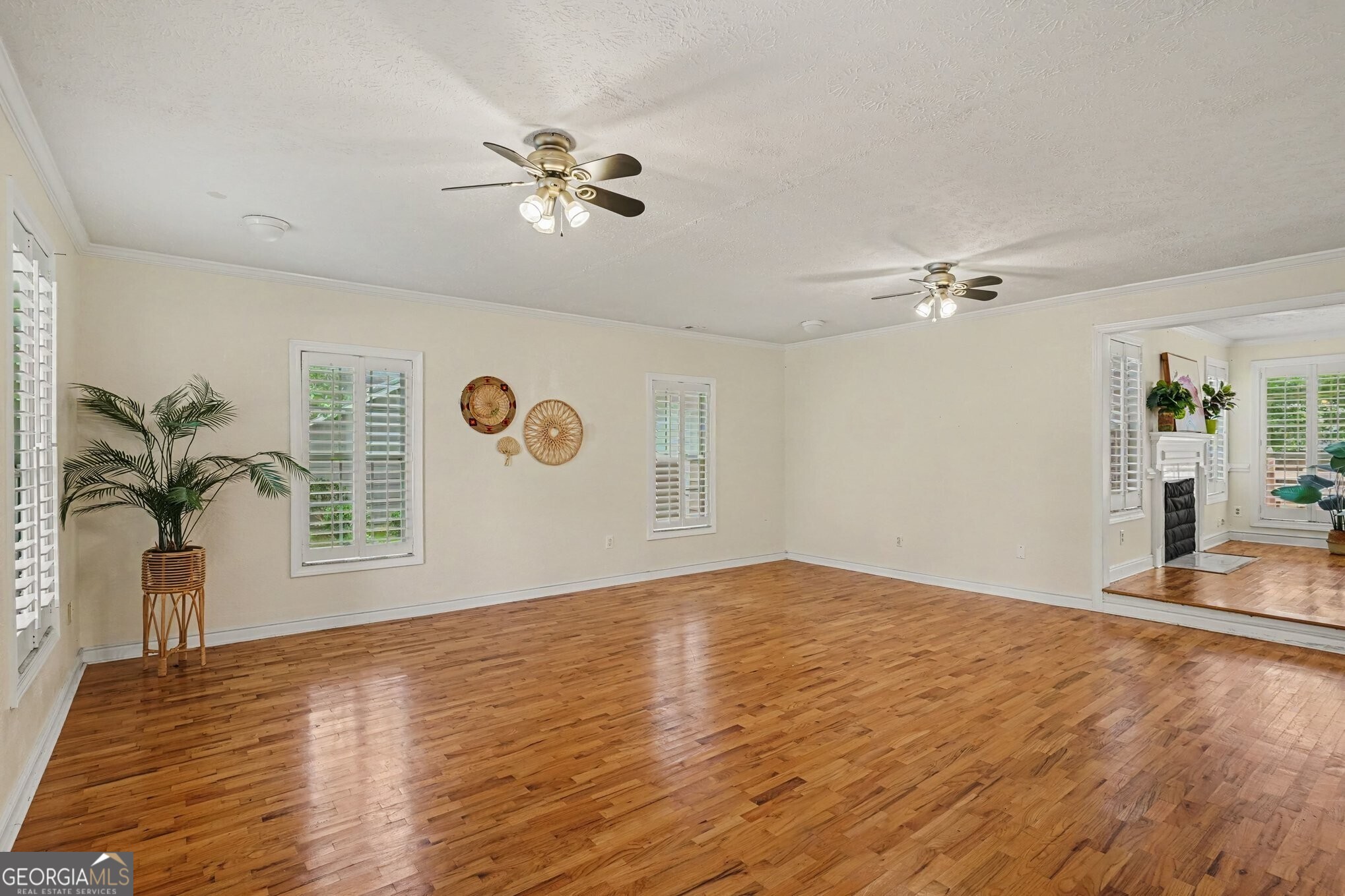 10035 Point View Drive