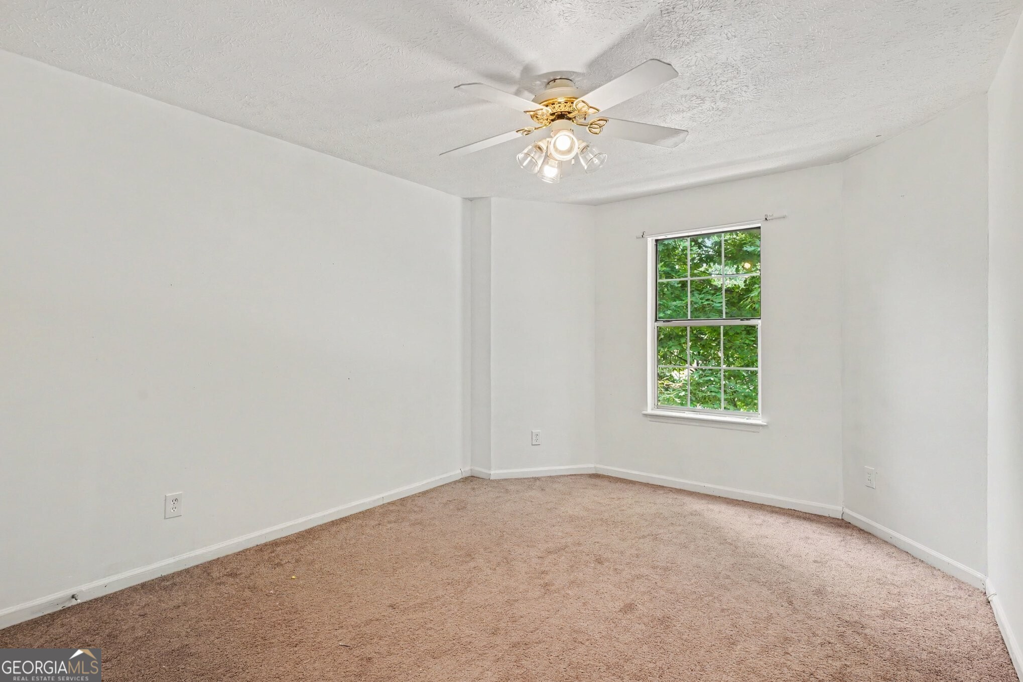 10035 Point View Drive