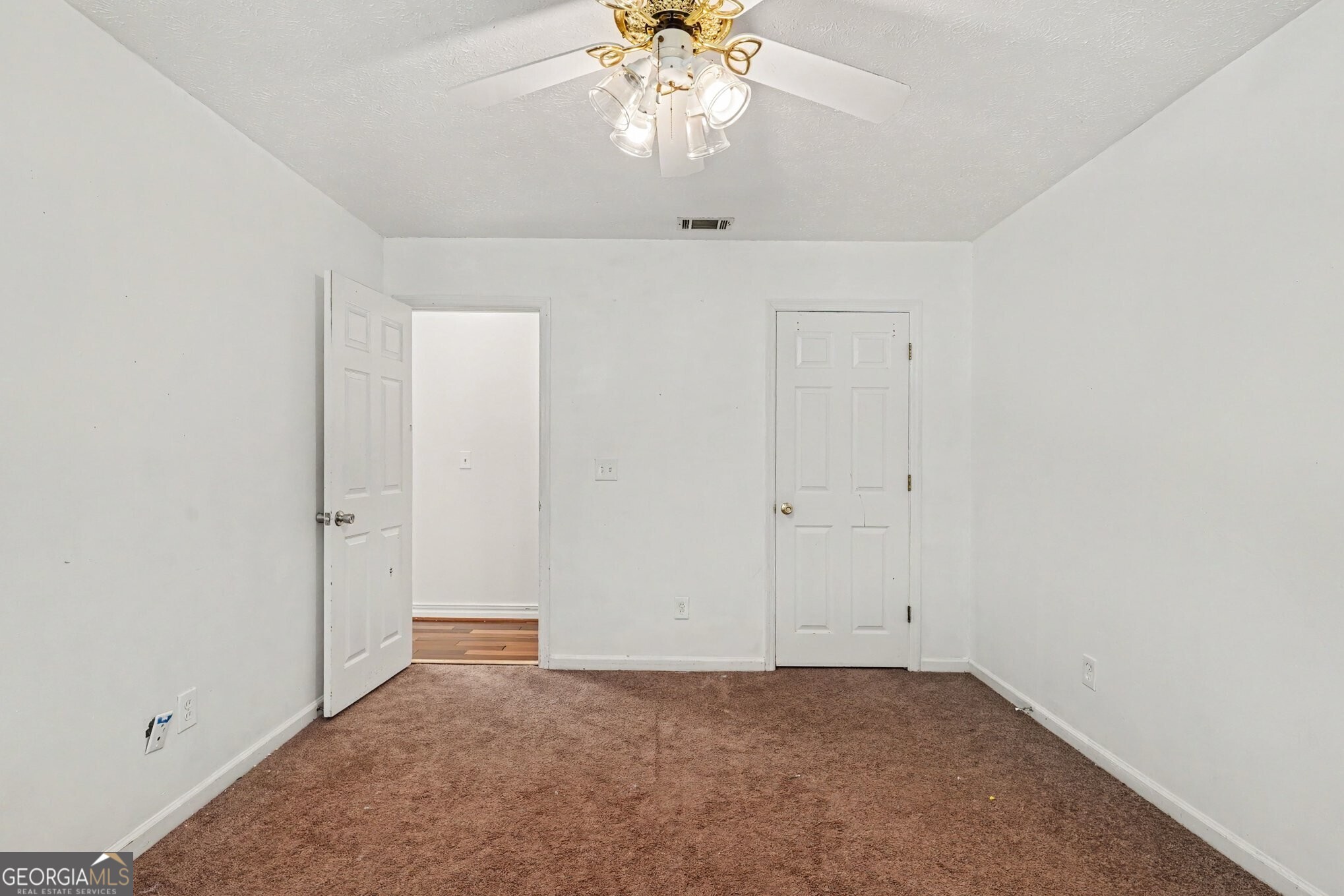 10035 Point View Drive