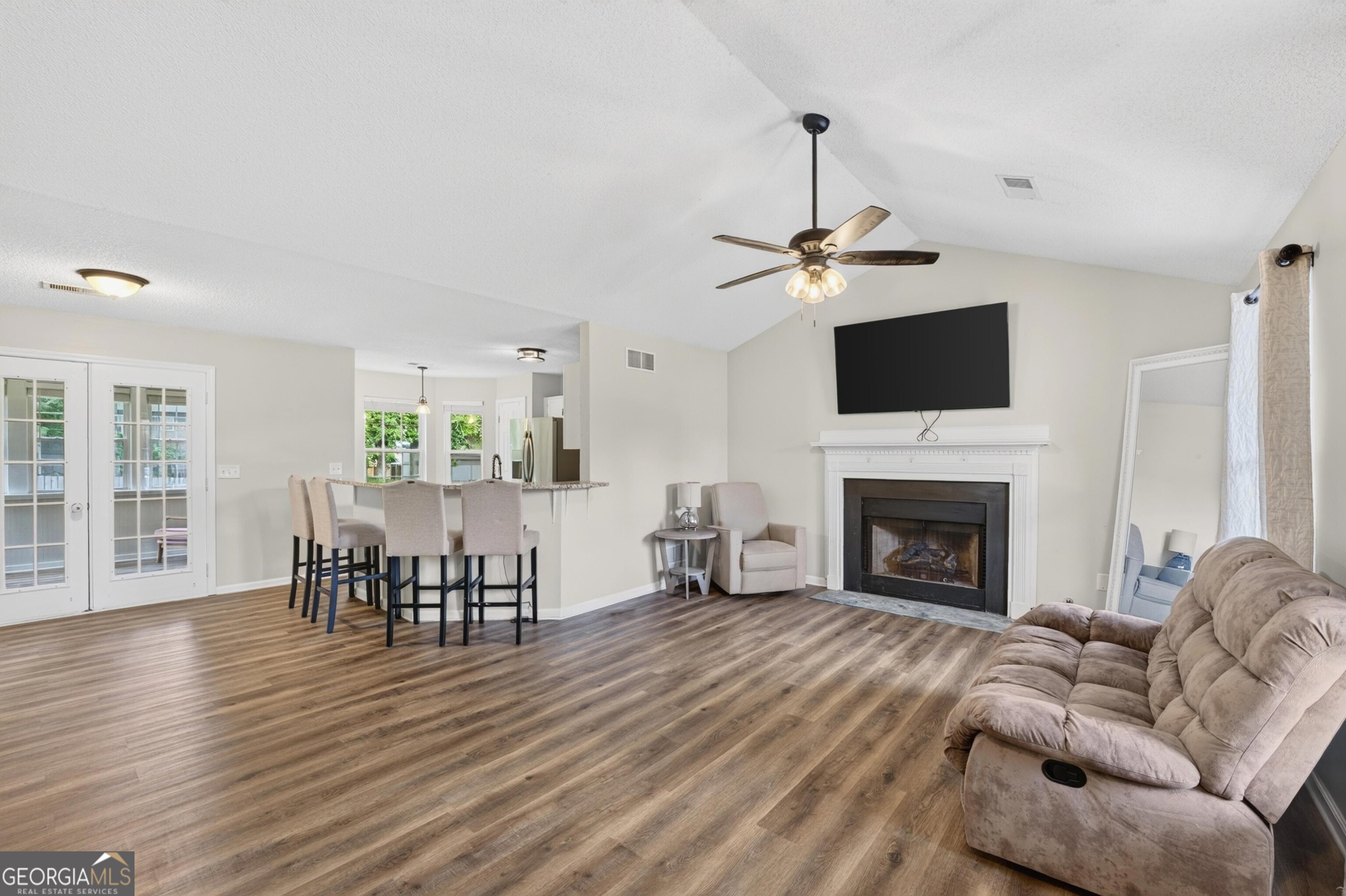 1738 English Ivey Lane NW