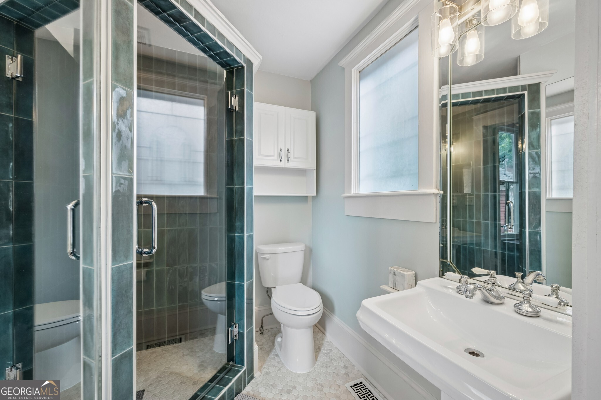 483 Waldo Street SE