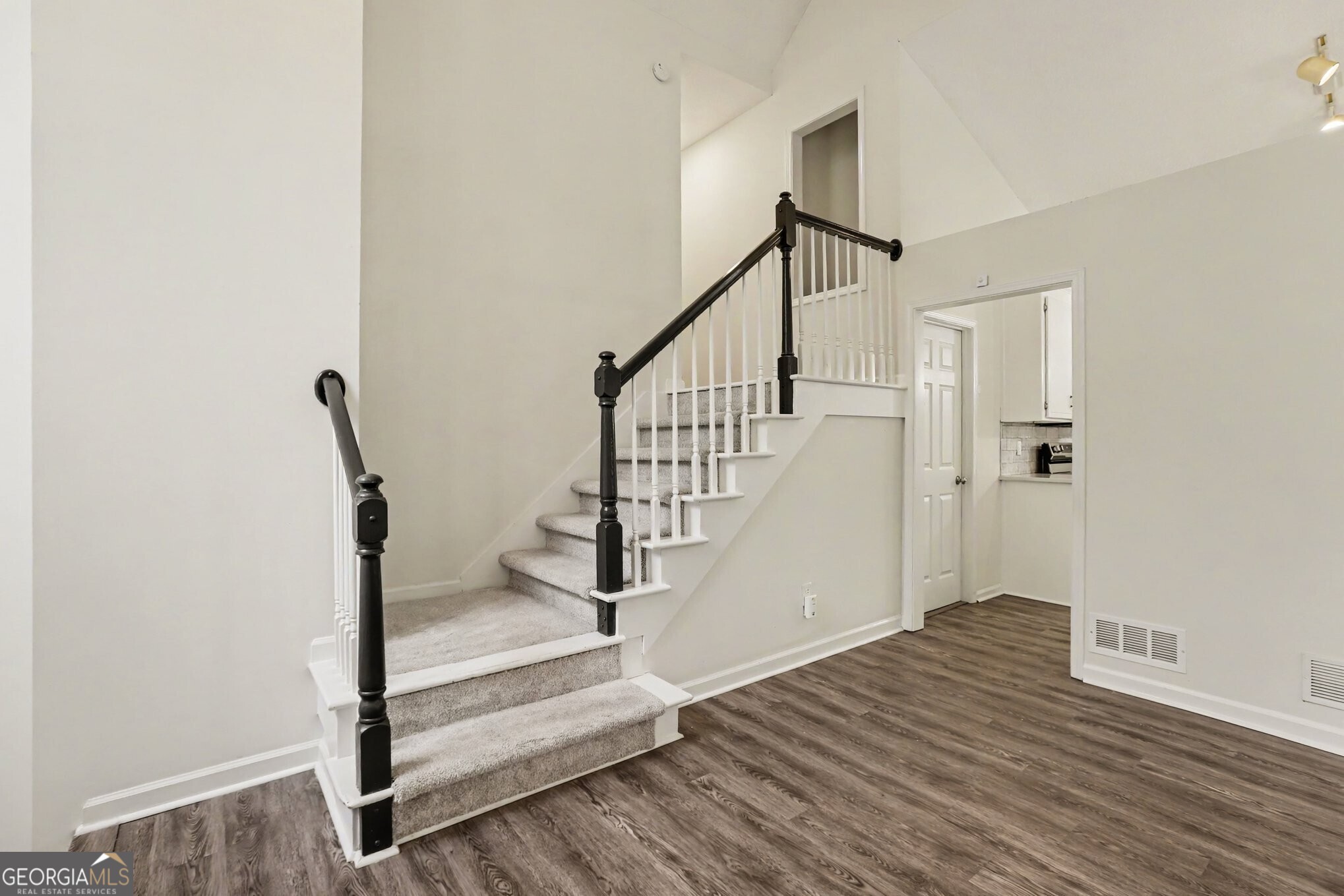 7340 Sleepy Hollow Court