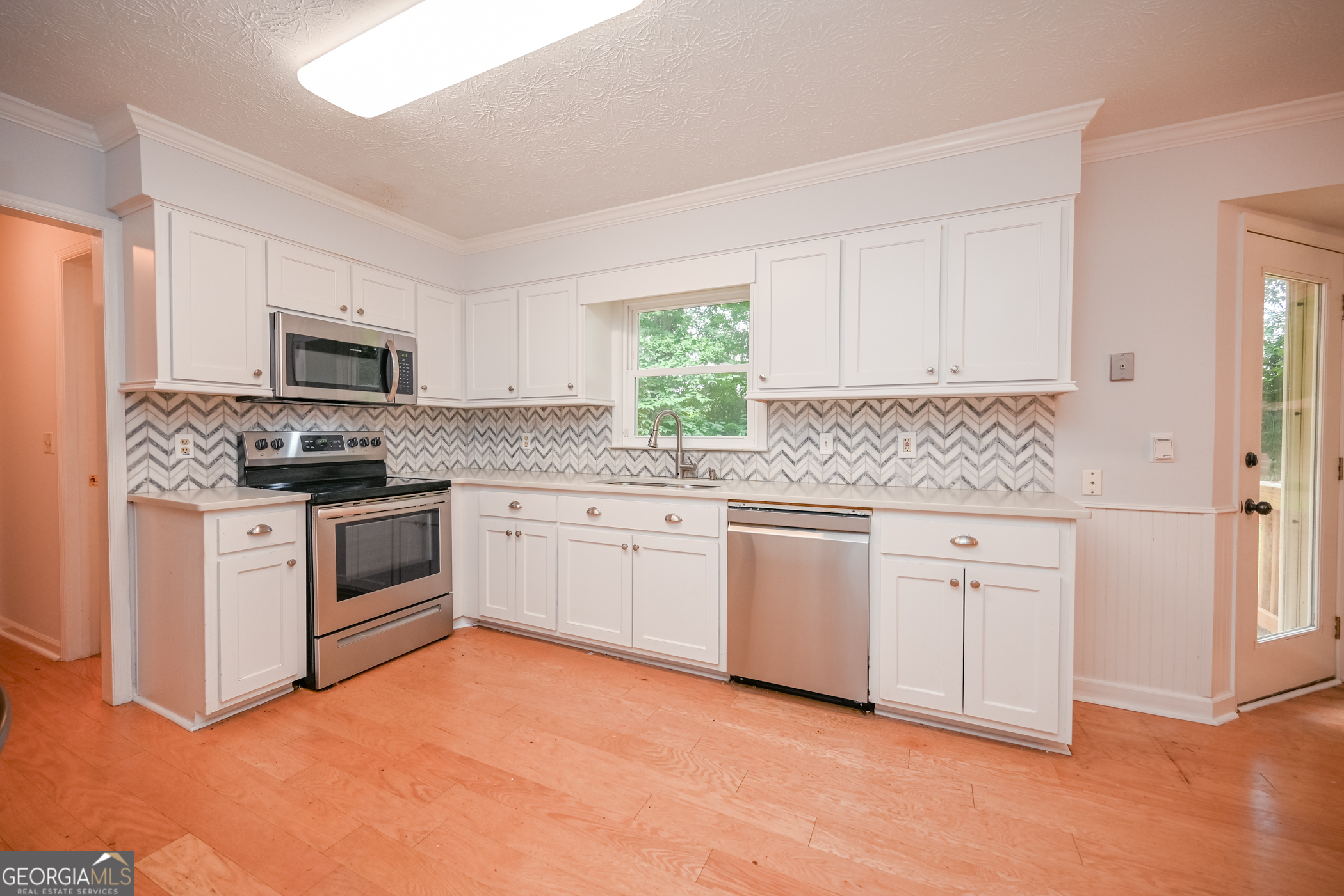 1194 Lassiter Drive