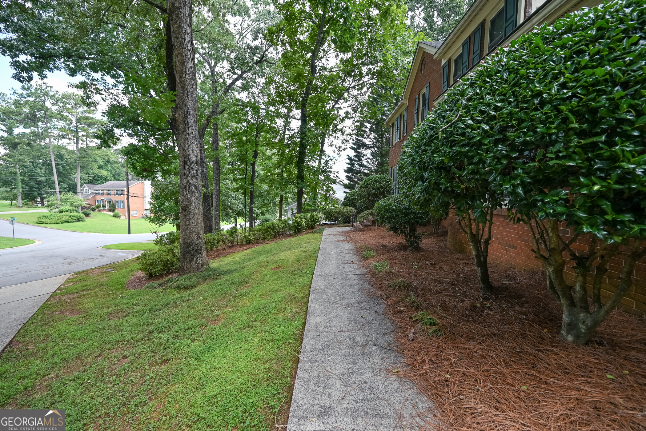 1194 Lassiter Drive
