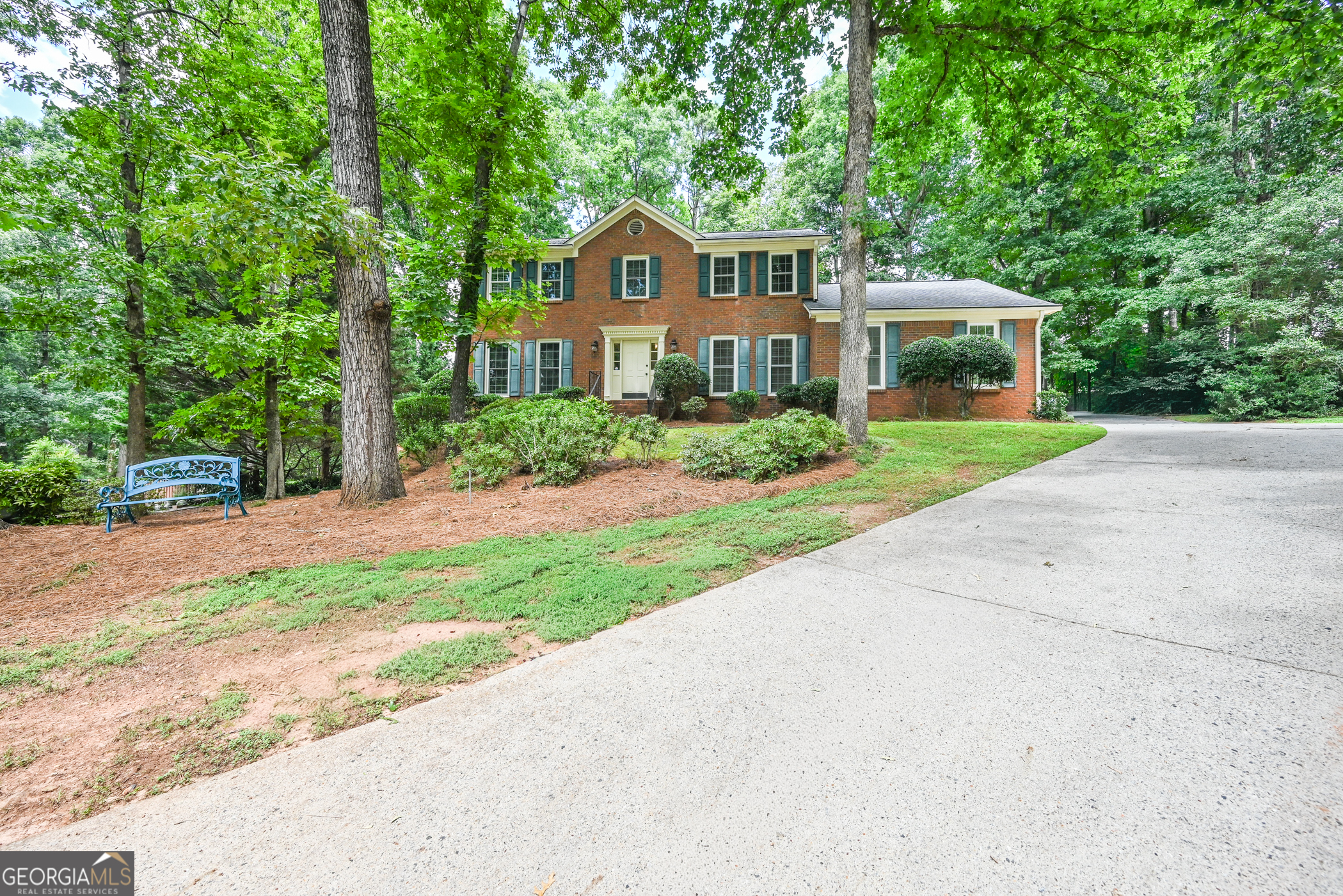 1194 Lassiter Drive