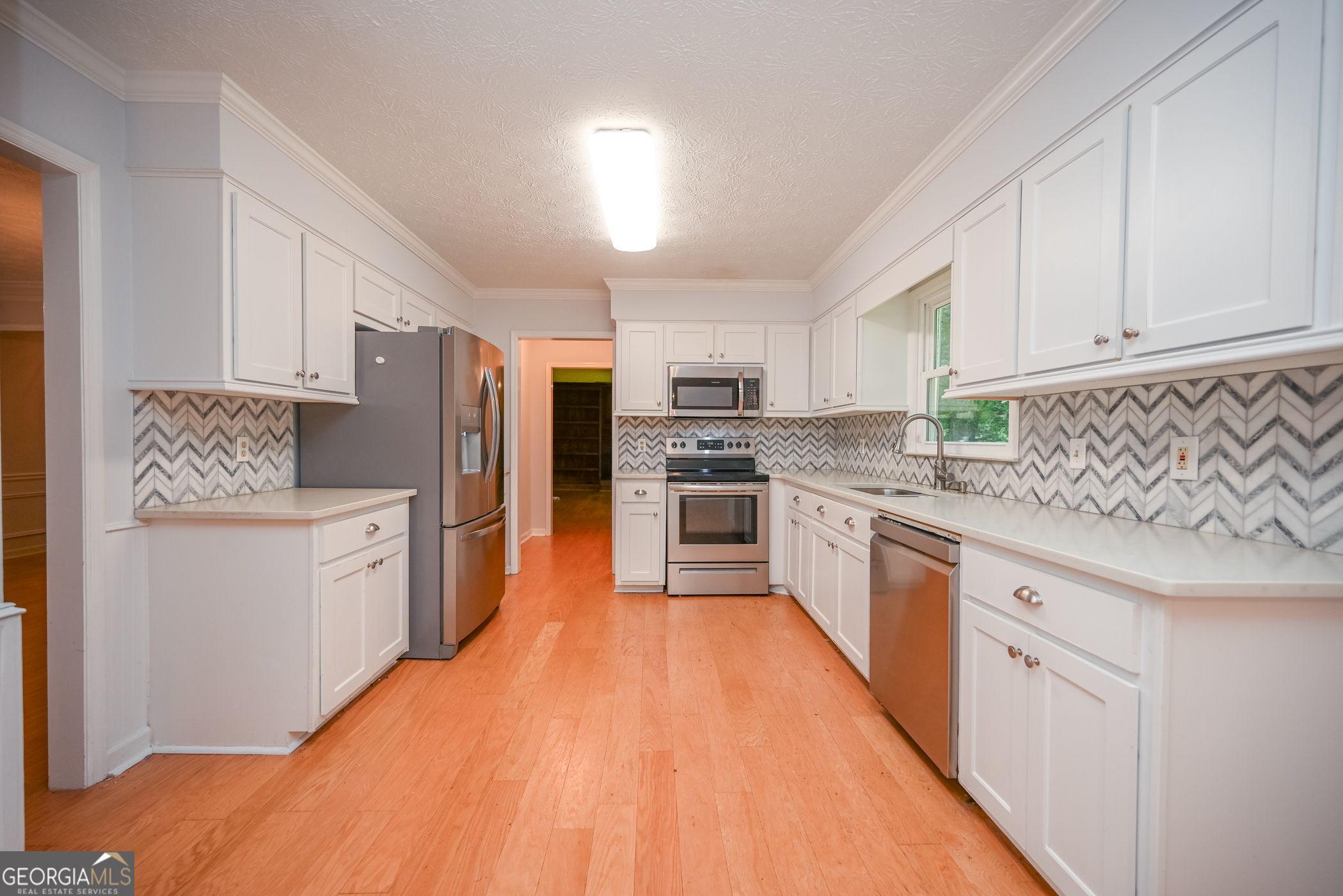 1194 Lassiter Drive