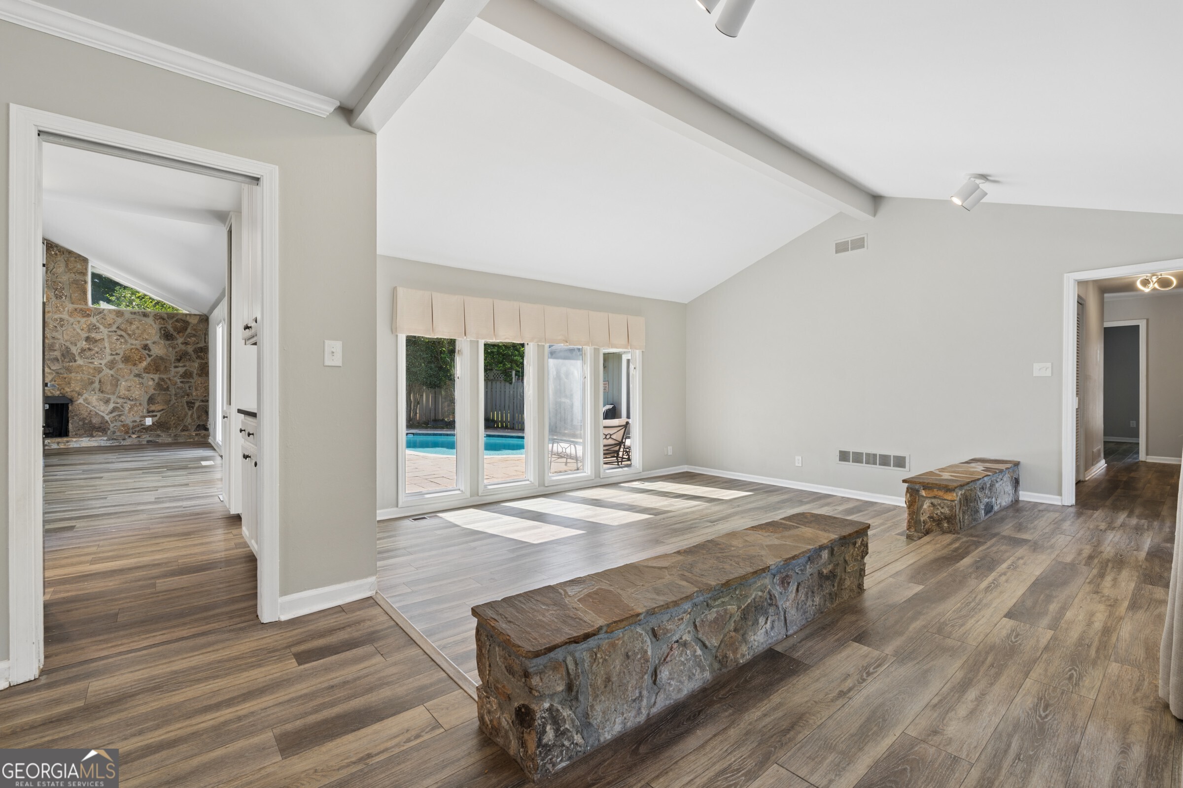 746 Hillwood Drive