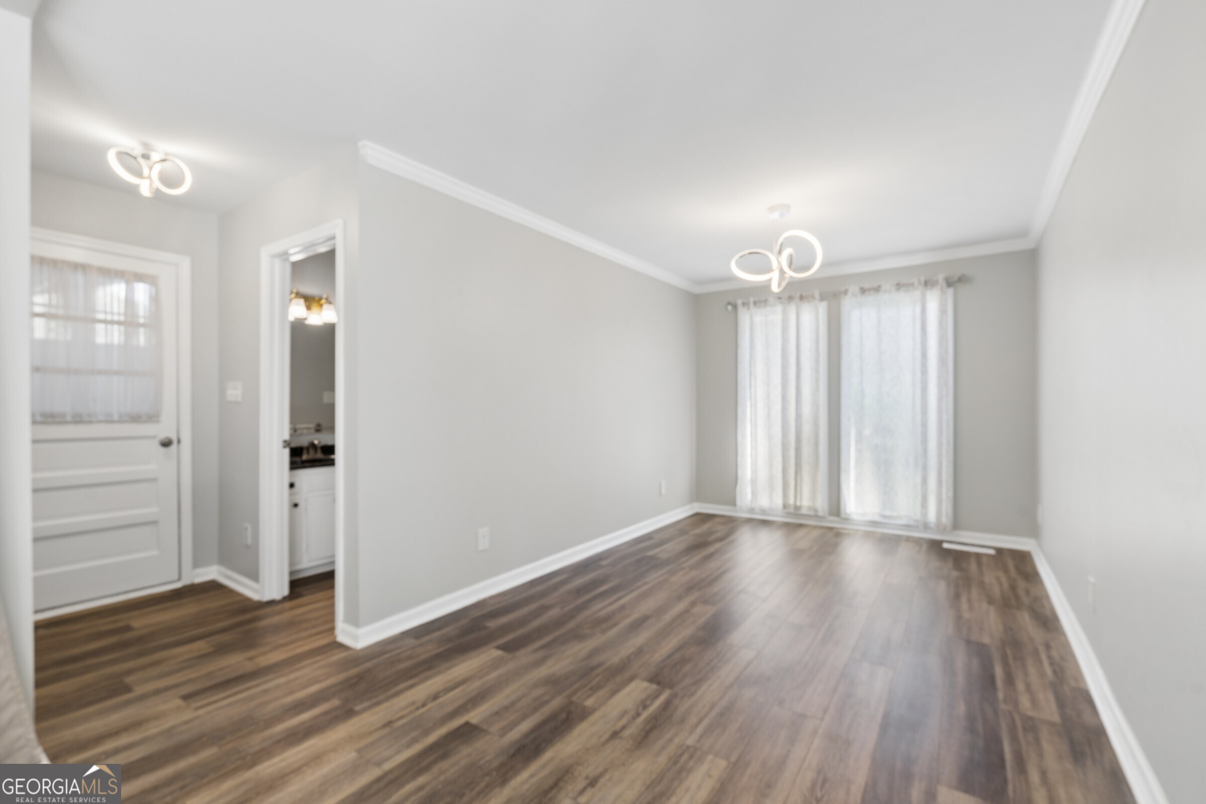 746 Hillwood Drive