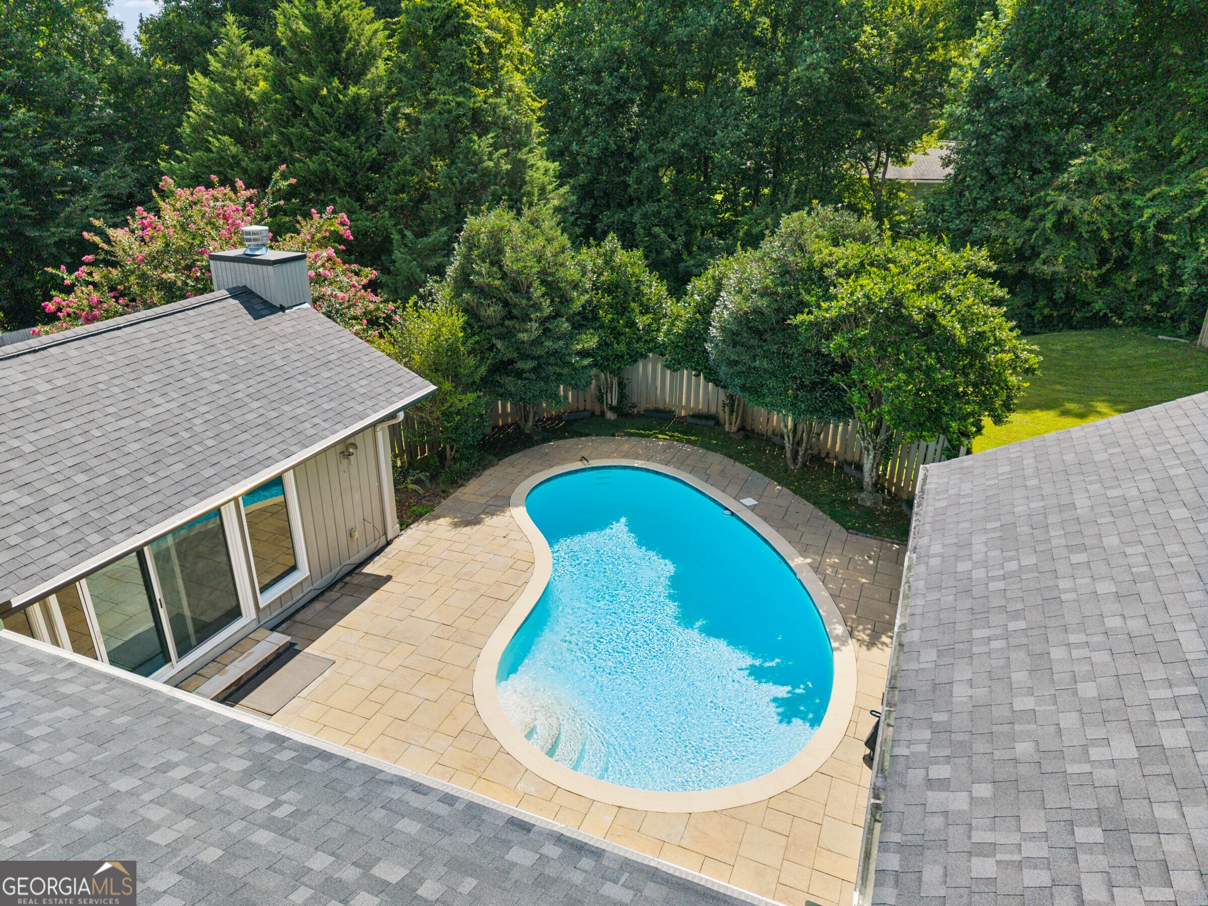 746 Hillwood Drive