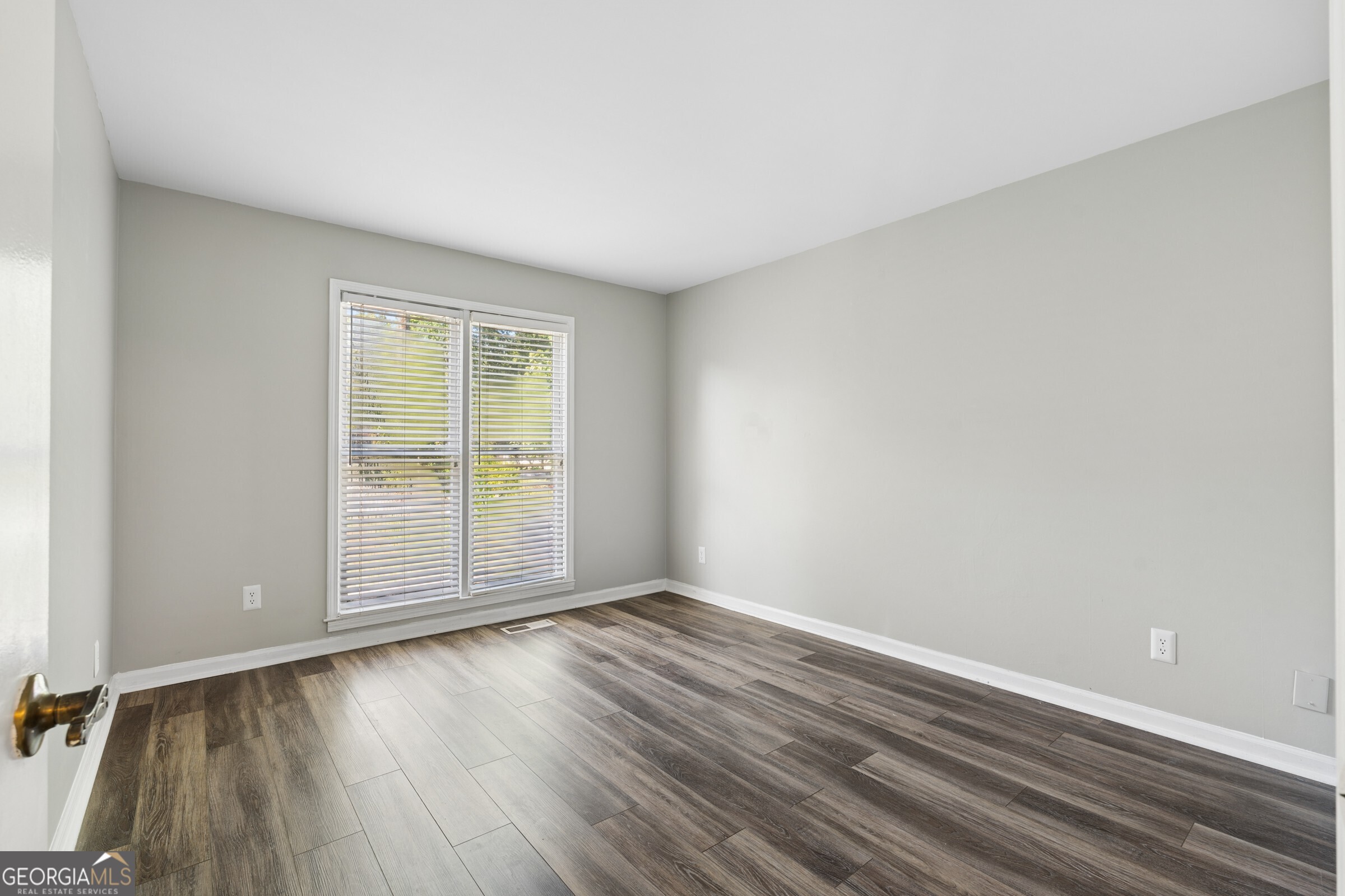 746 Hillwood Drive