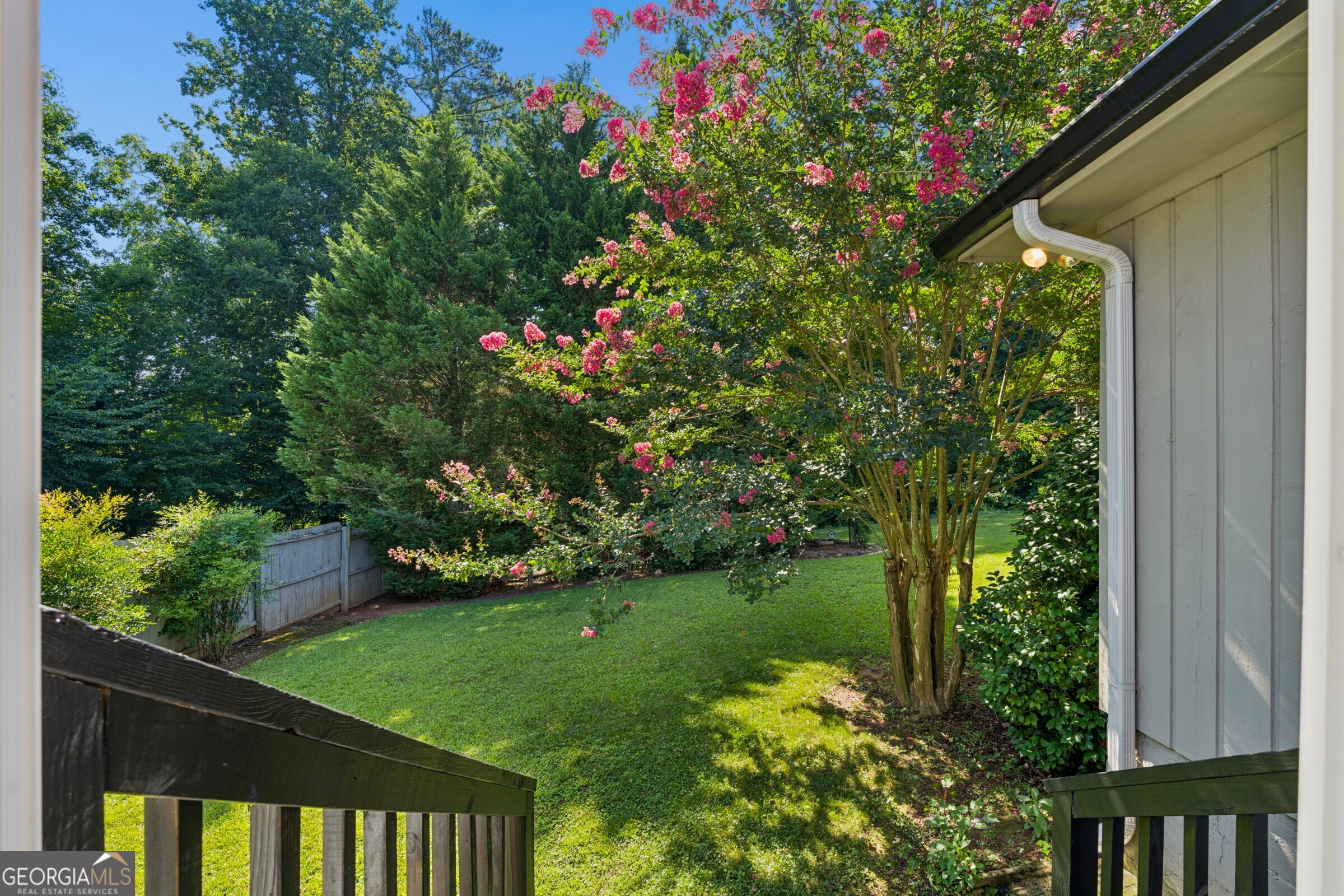746 Hillwood Drive