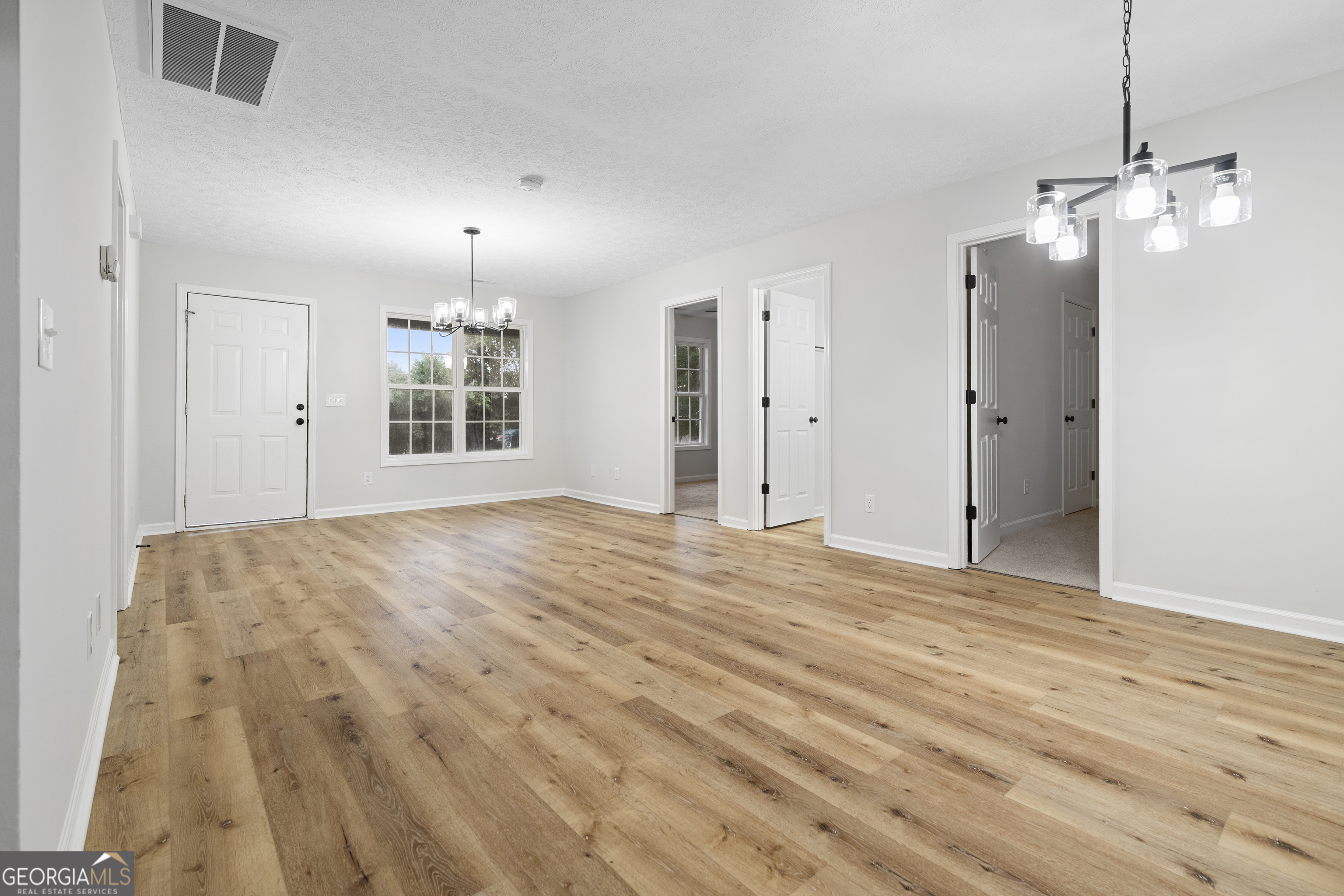 332 Lavista Drive SW