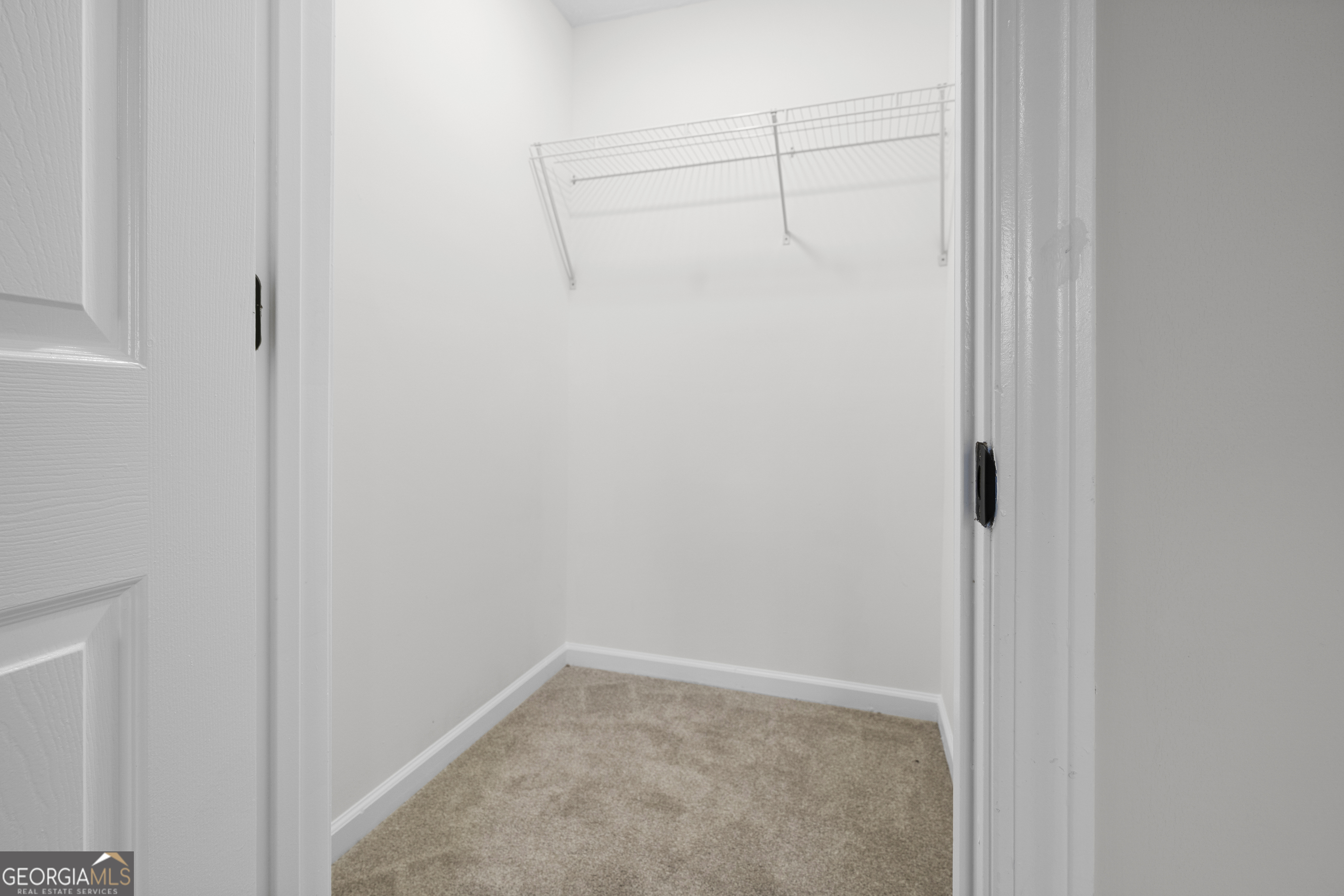 332 Lavista Drive SW