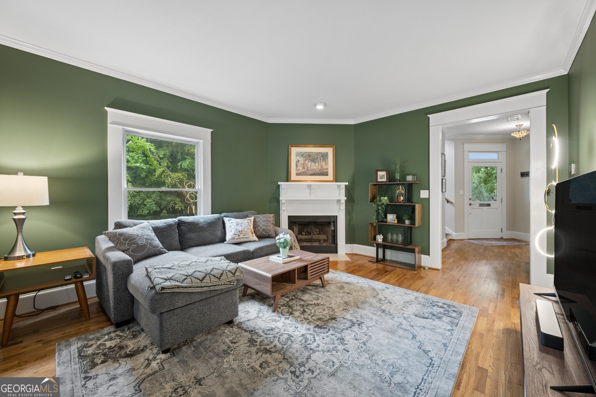 370 Oakland Park SE