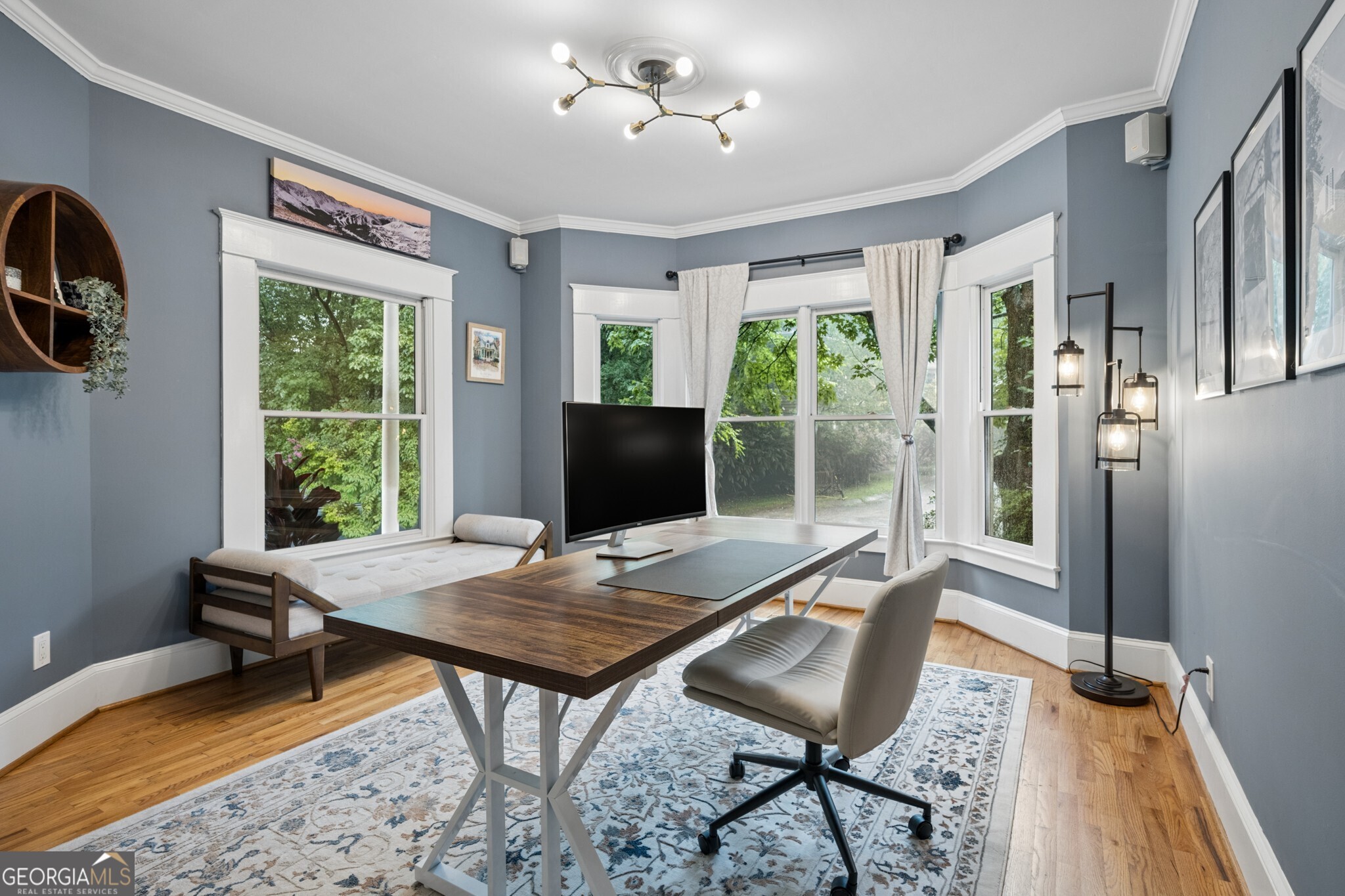370 Oakland Park SE