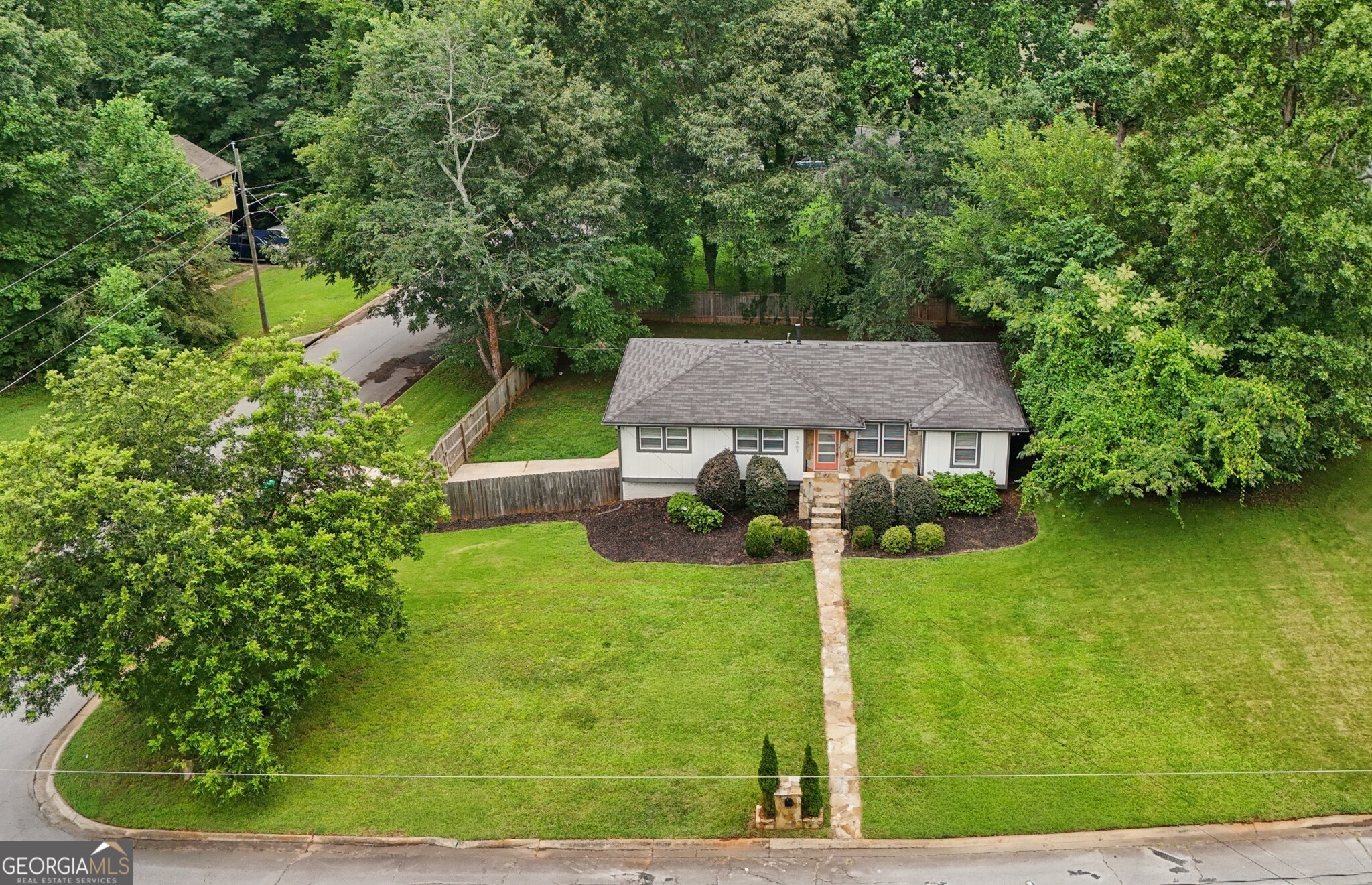2607 Hatfield Circle SE