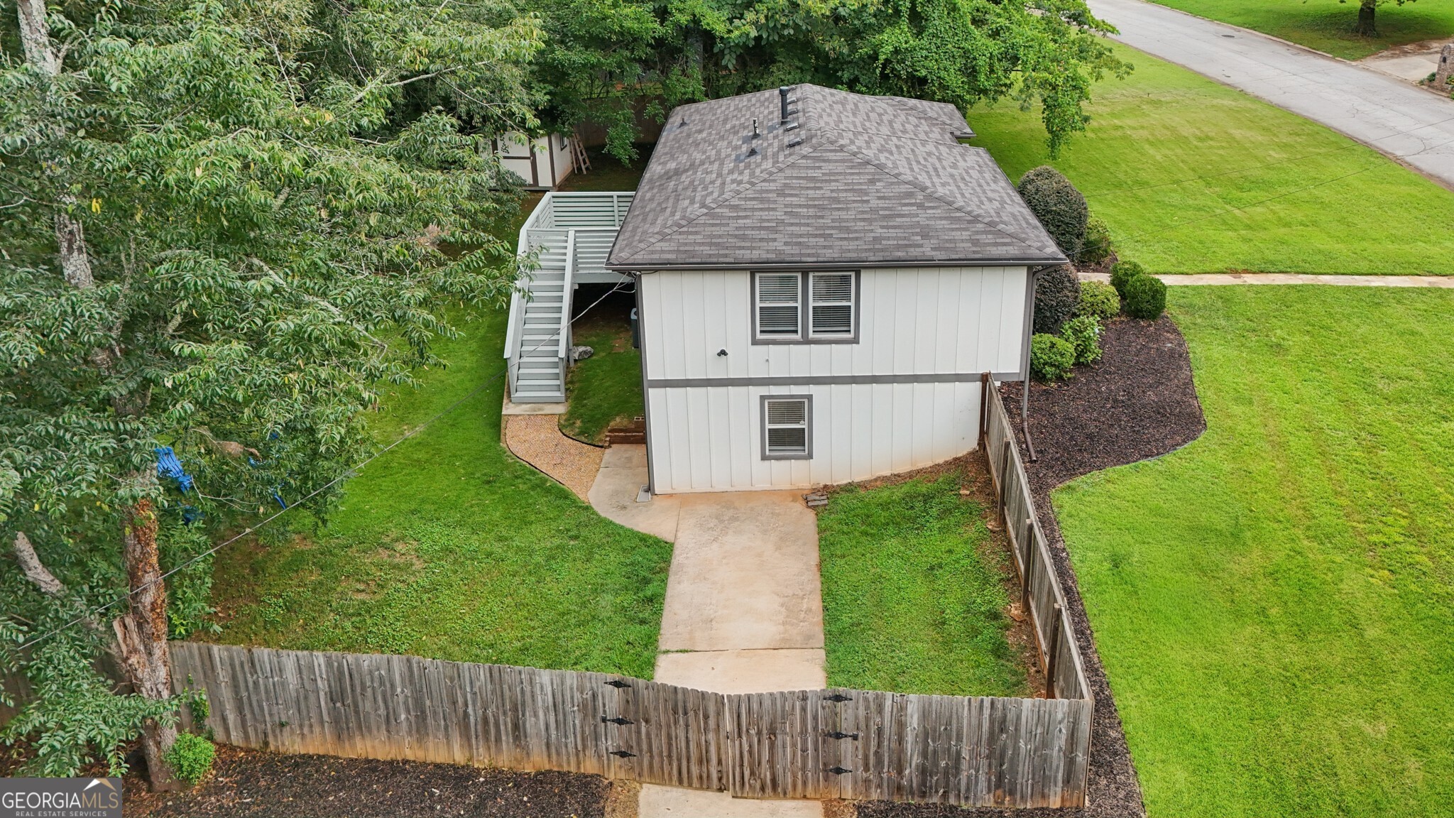 2607 Hatfield Circle SE