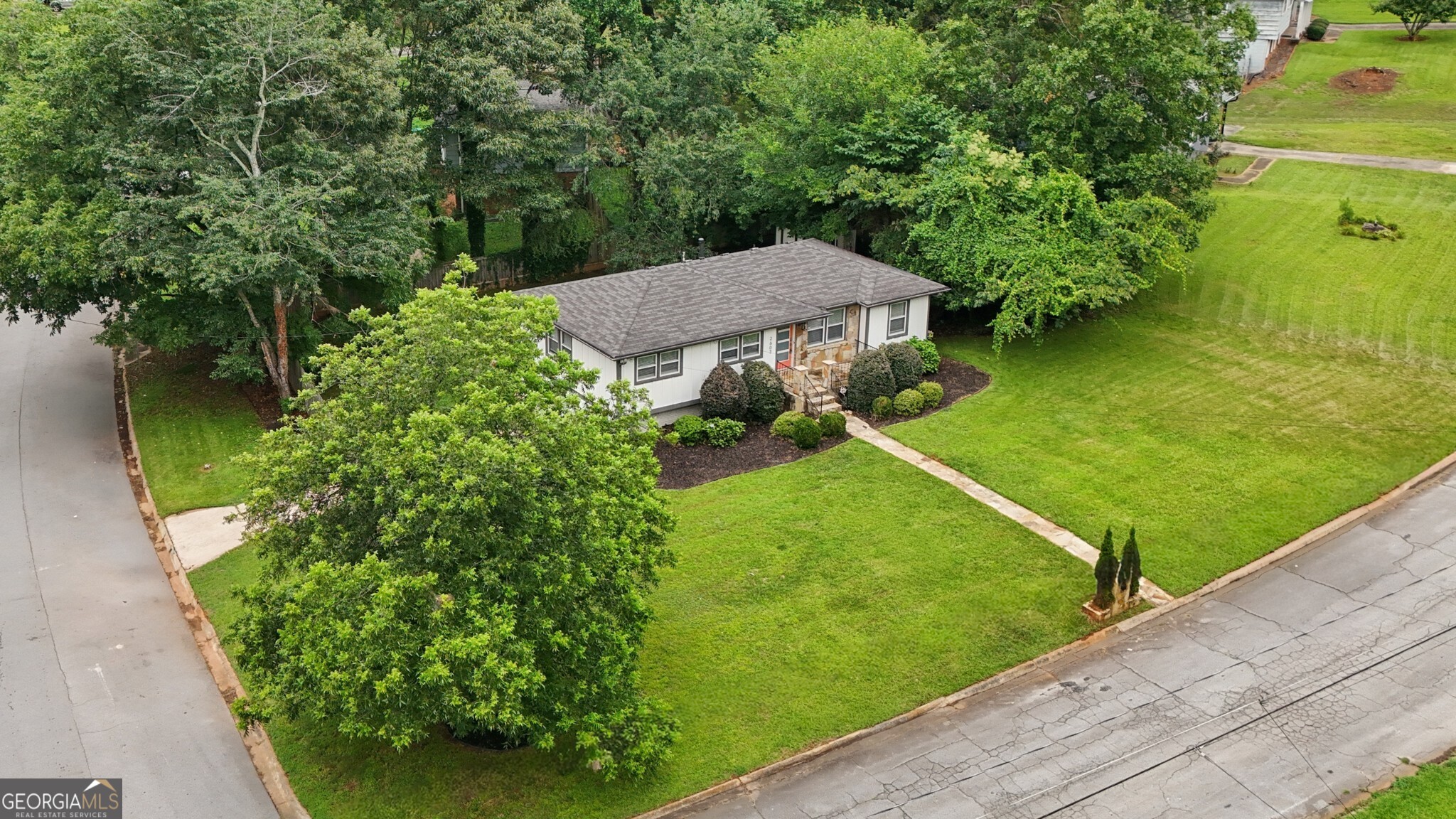 2607 Hatfield Circle SE