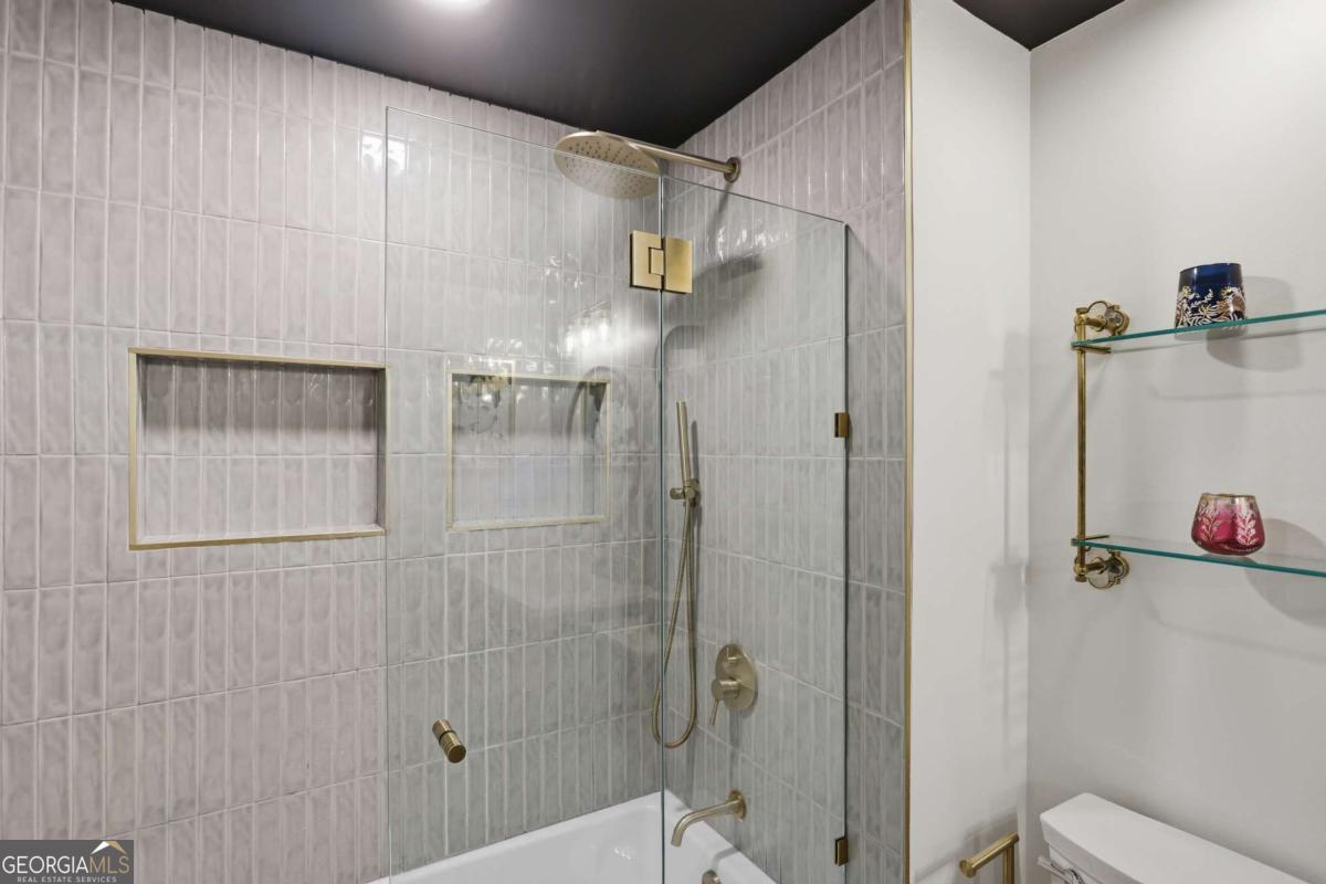 170 Boulevard SE # 410H
