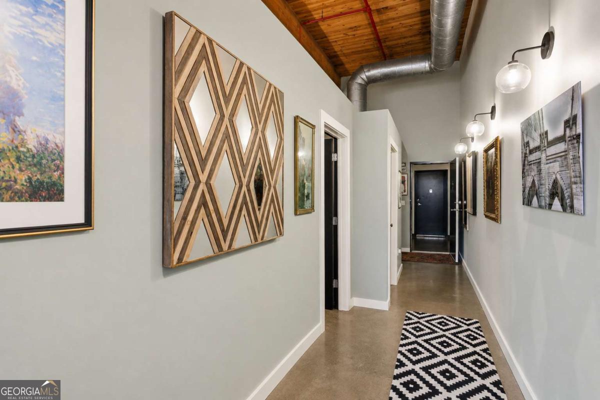 170 Boulevard SE # 410H