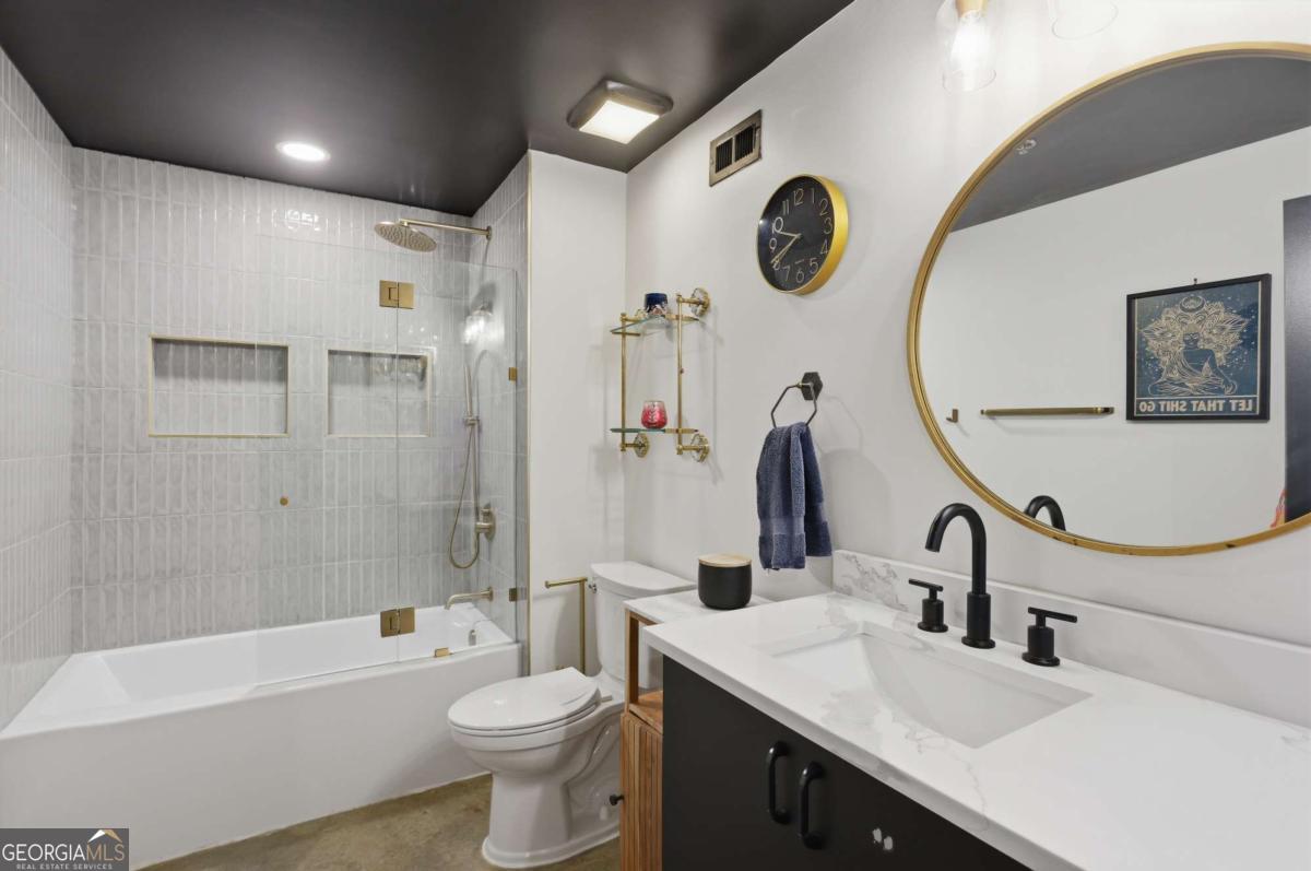 170 Boulevard SE # 410H