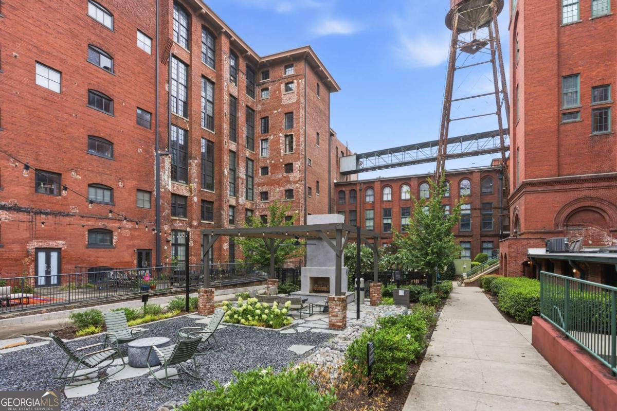 170 Boulevard SE # 410H