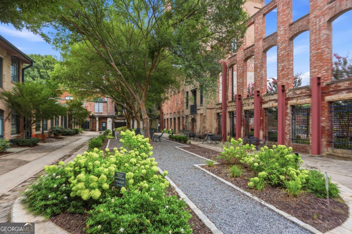170 Boulevard SE # 410H