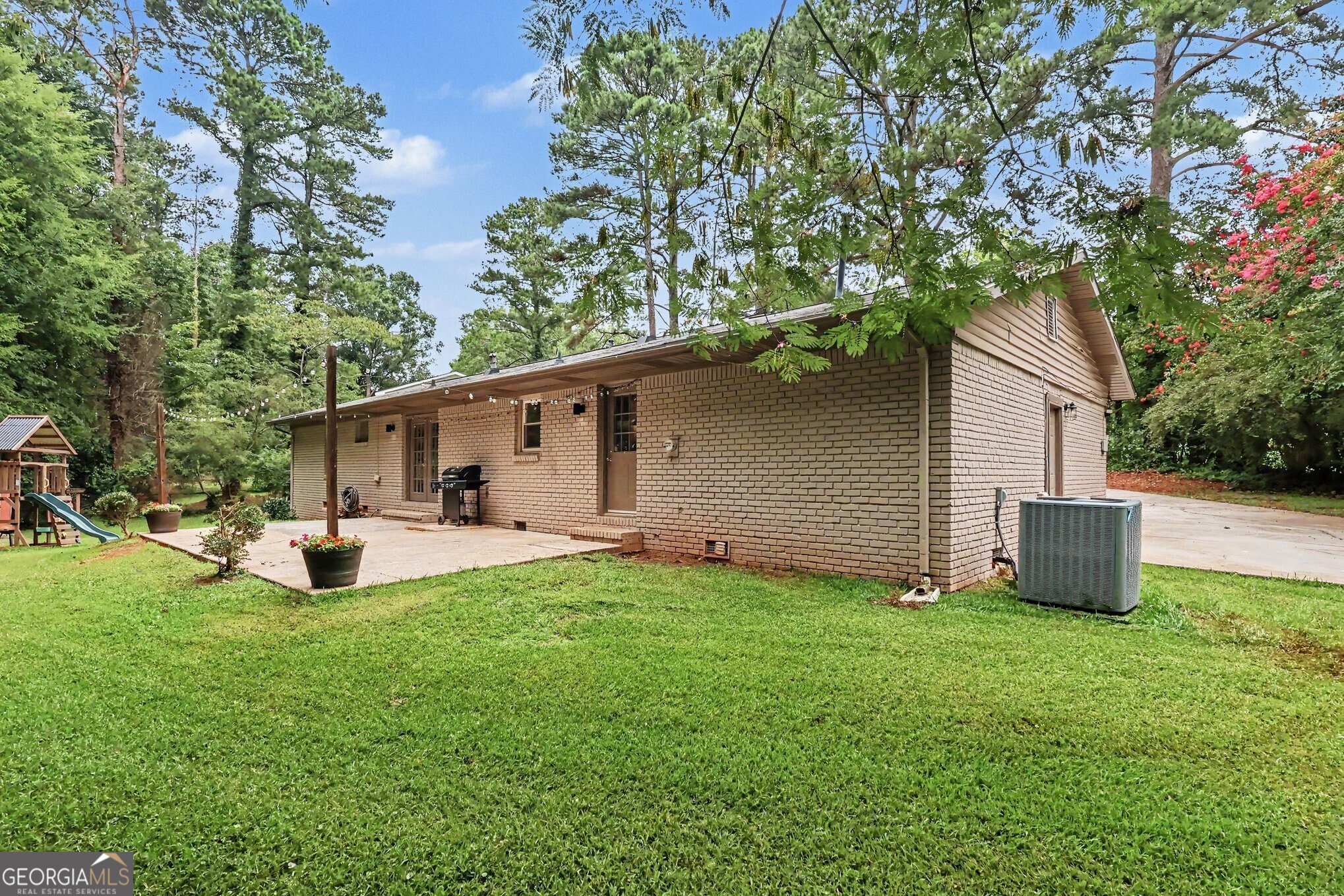 4119 Radcliffe Court