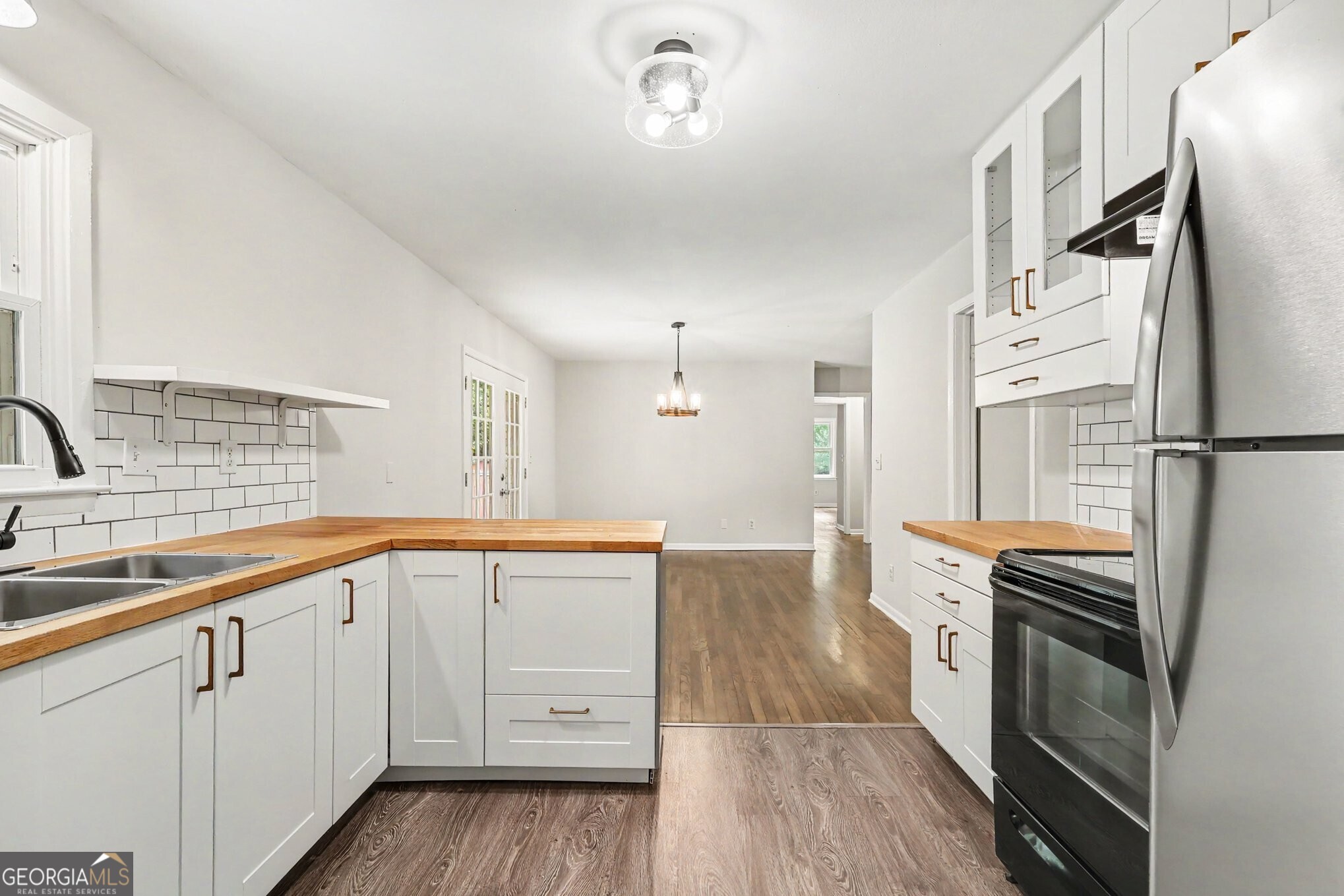4119 Radcliffe Court